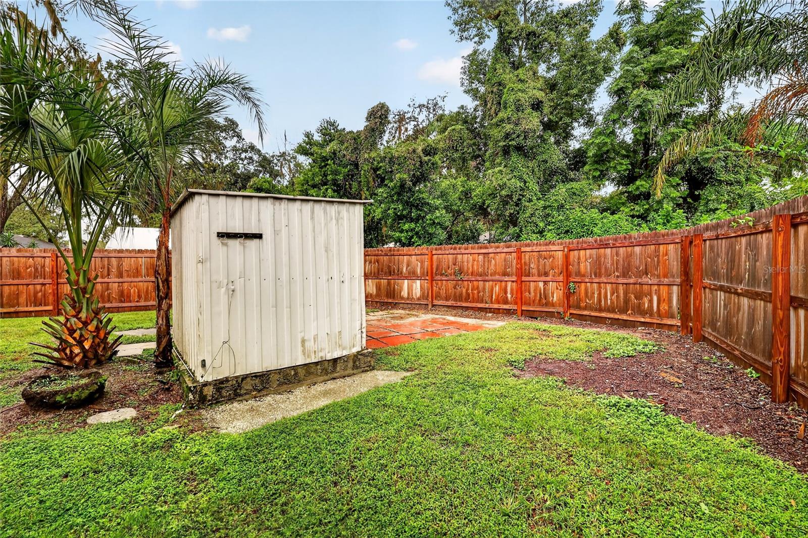 3512 MERIVALE DR