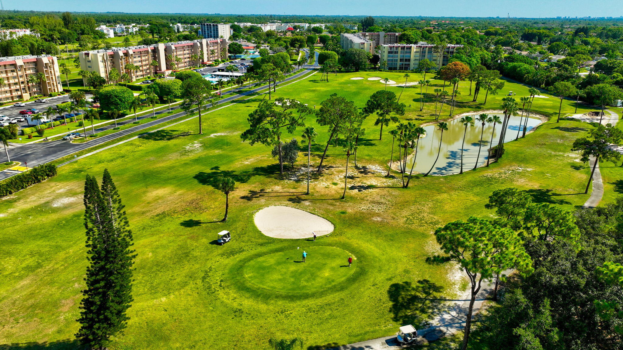 3810 Via Poinciana 502