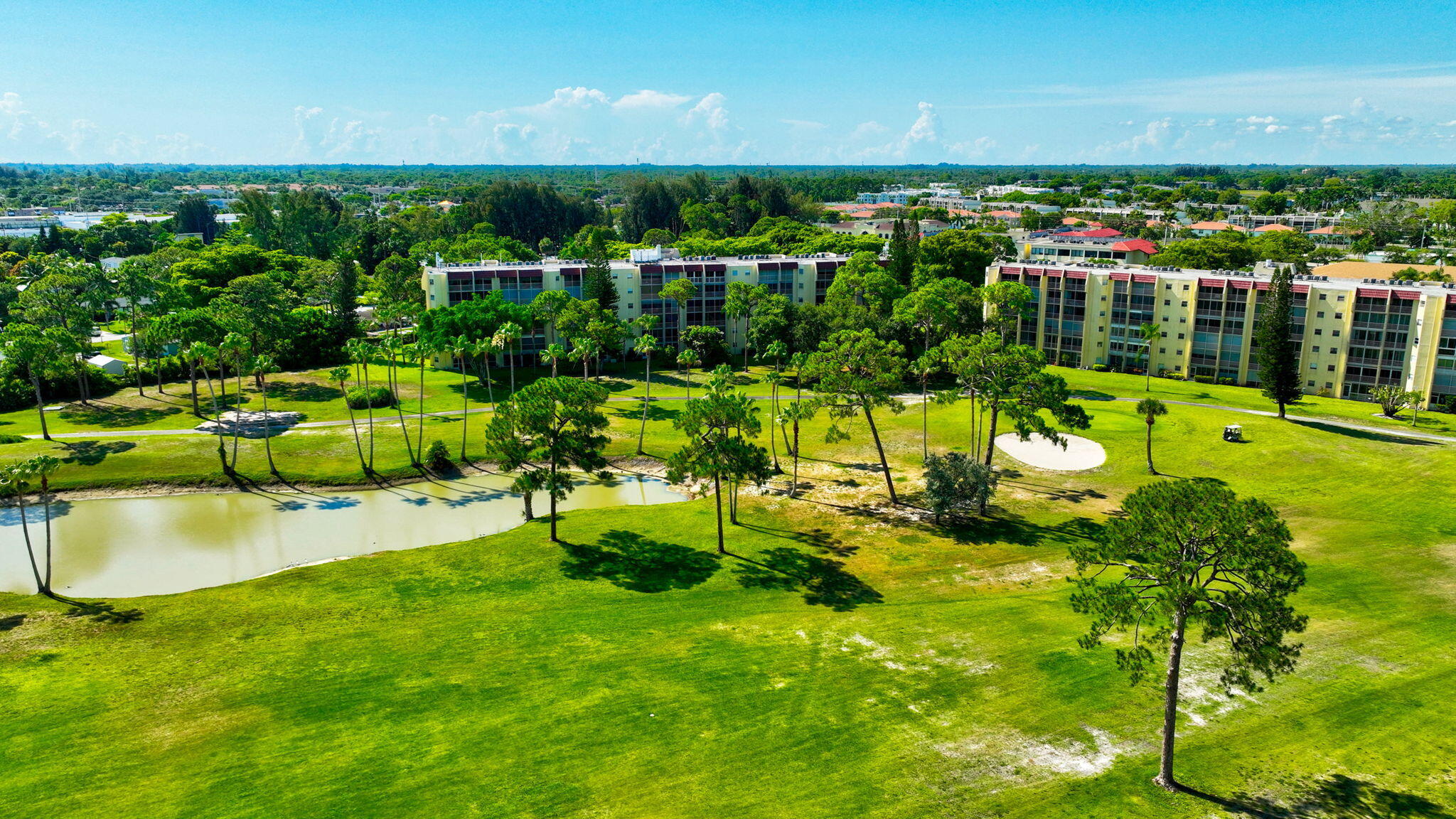 3810 Via Poinciana 502