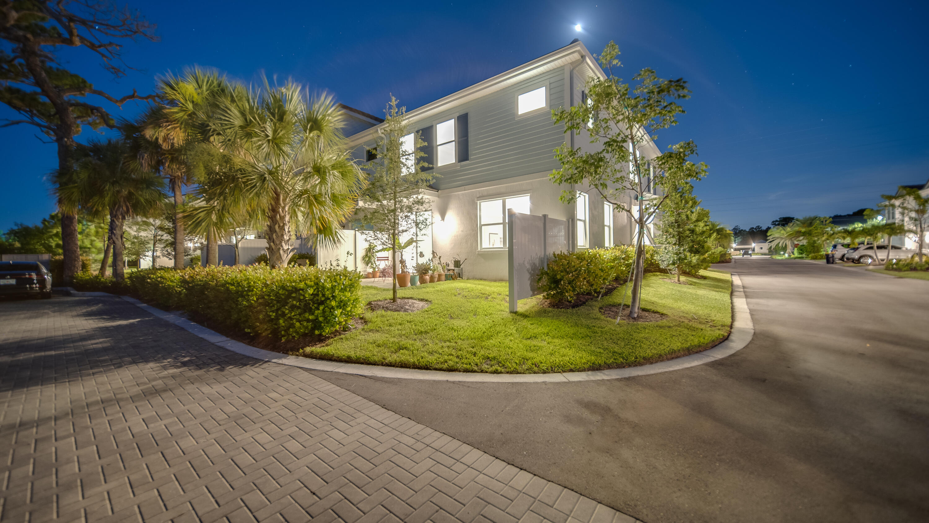 241 Preserve Trail N