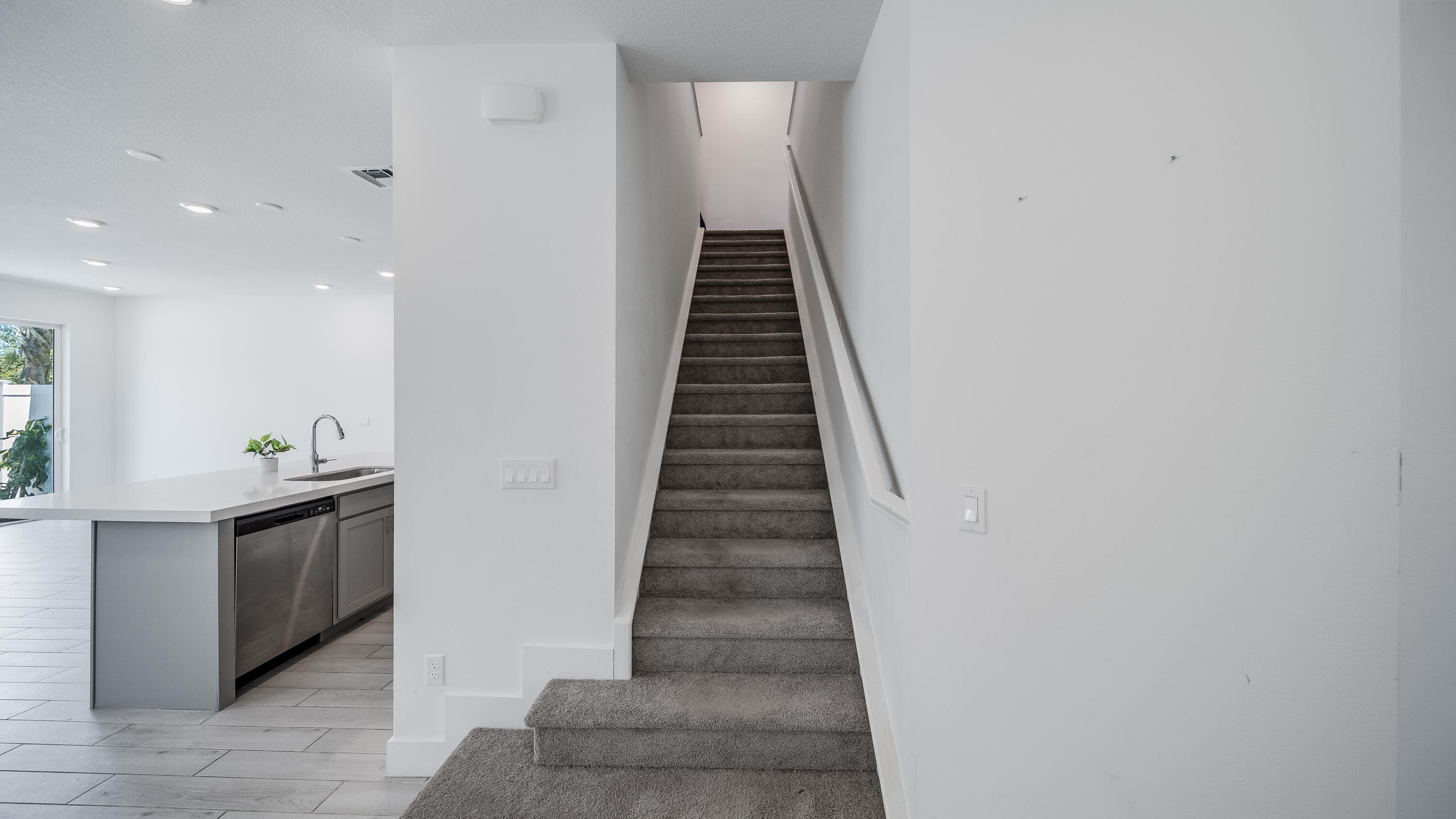 241 Preserve Trail N