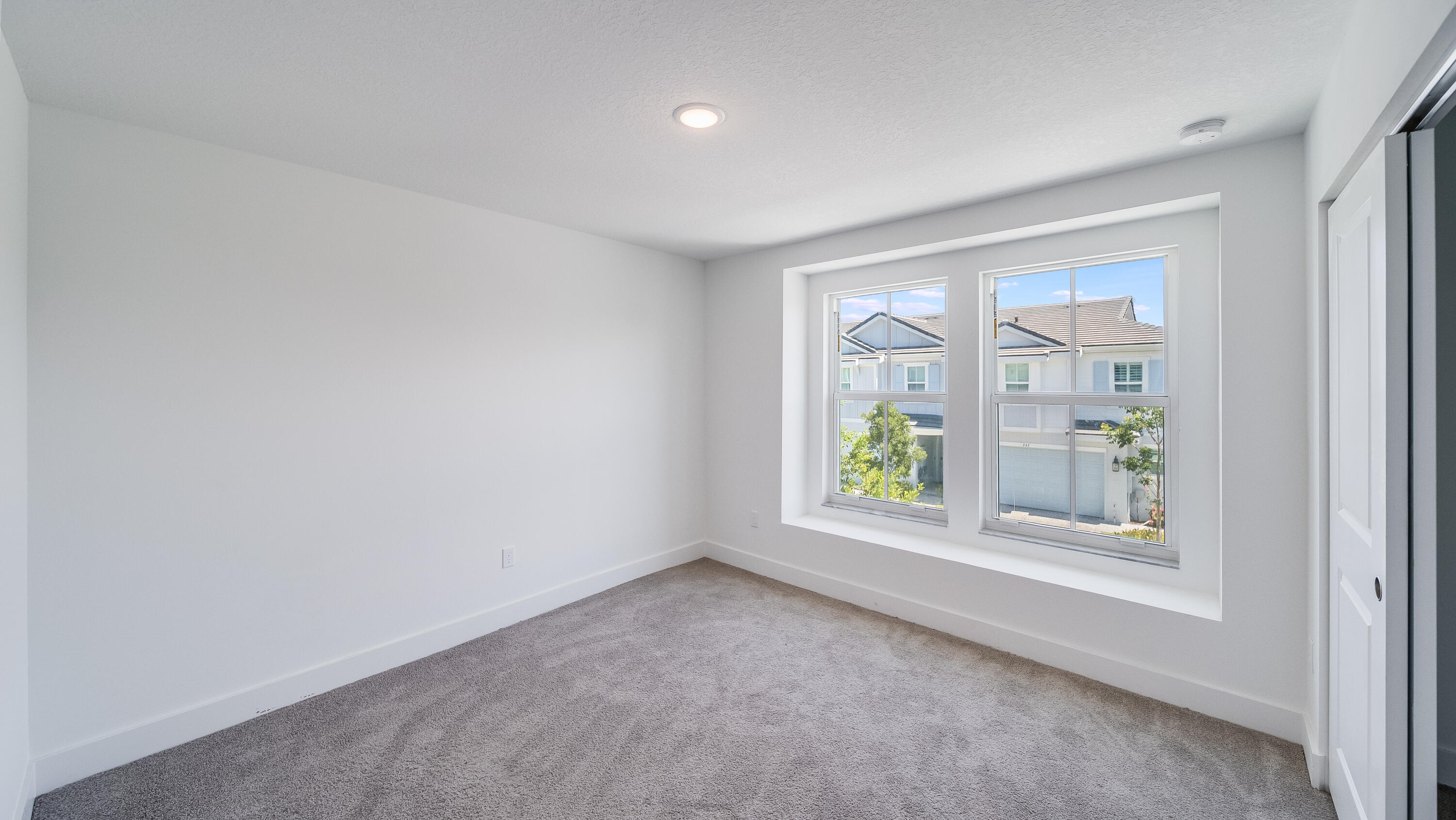 241 Preserve Trail N