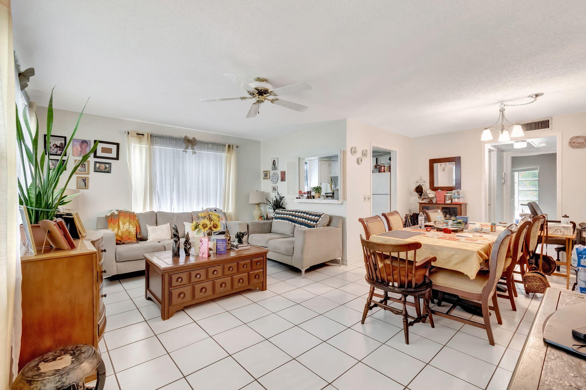 393 Northampton S