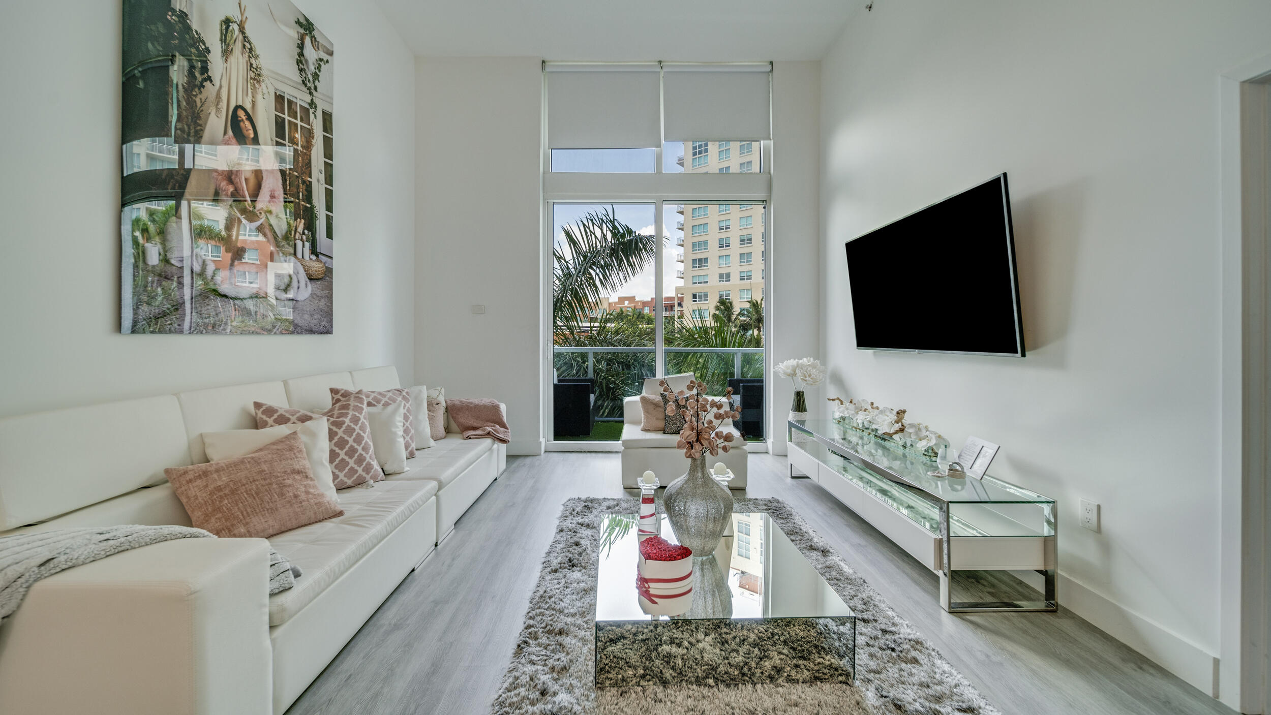 1900 N Bayshore Drive 612