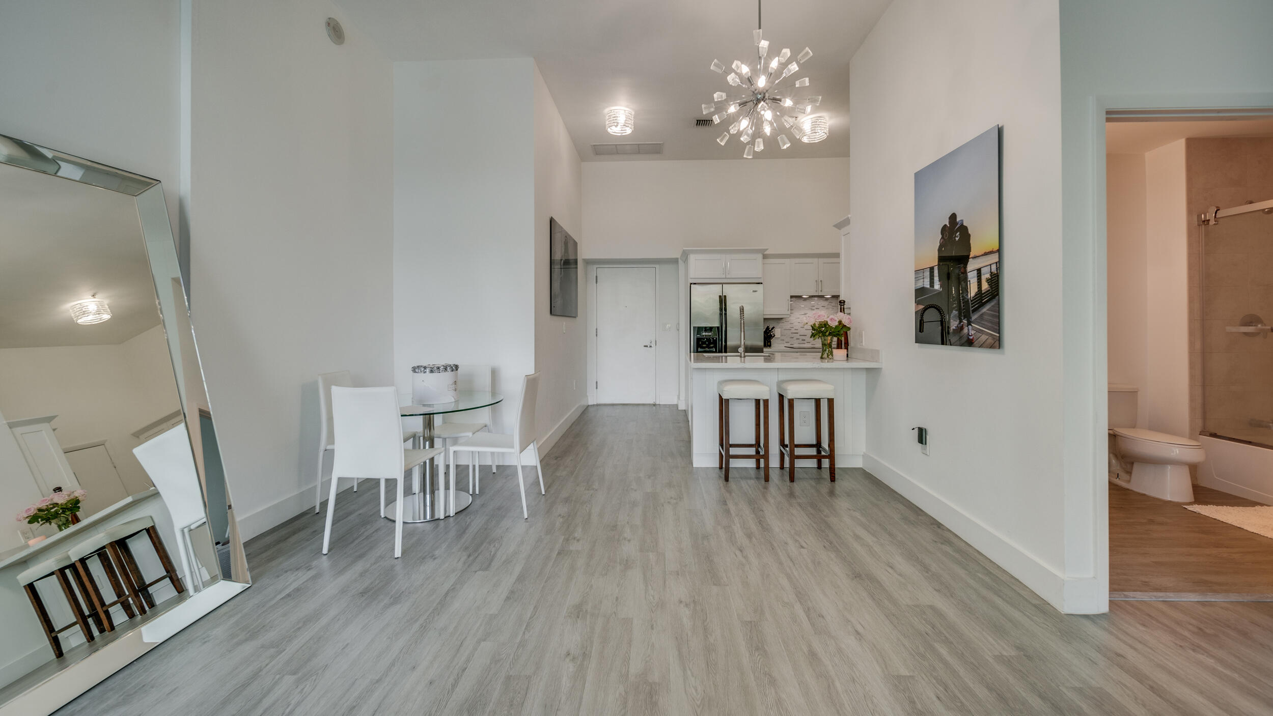 1900 N Bayshore Drive 612
