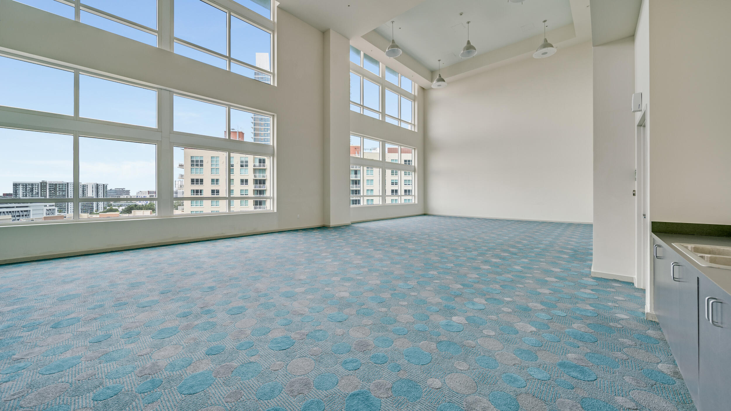 1900 N Bayshore Drive 612