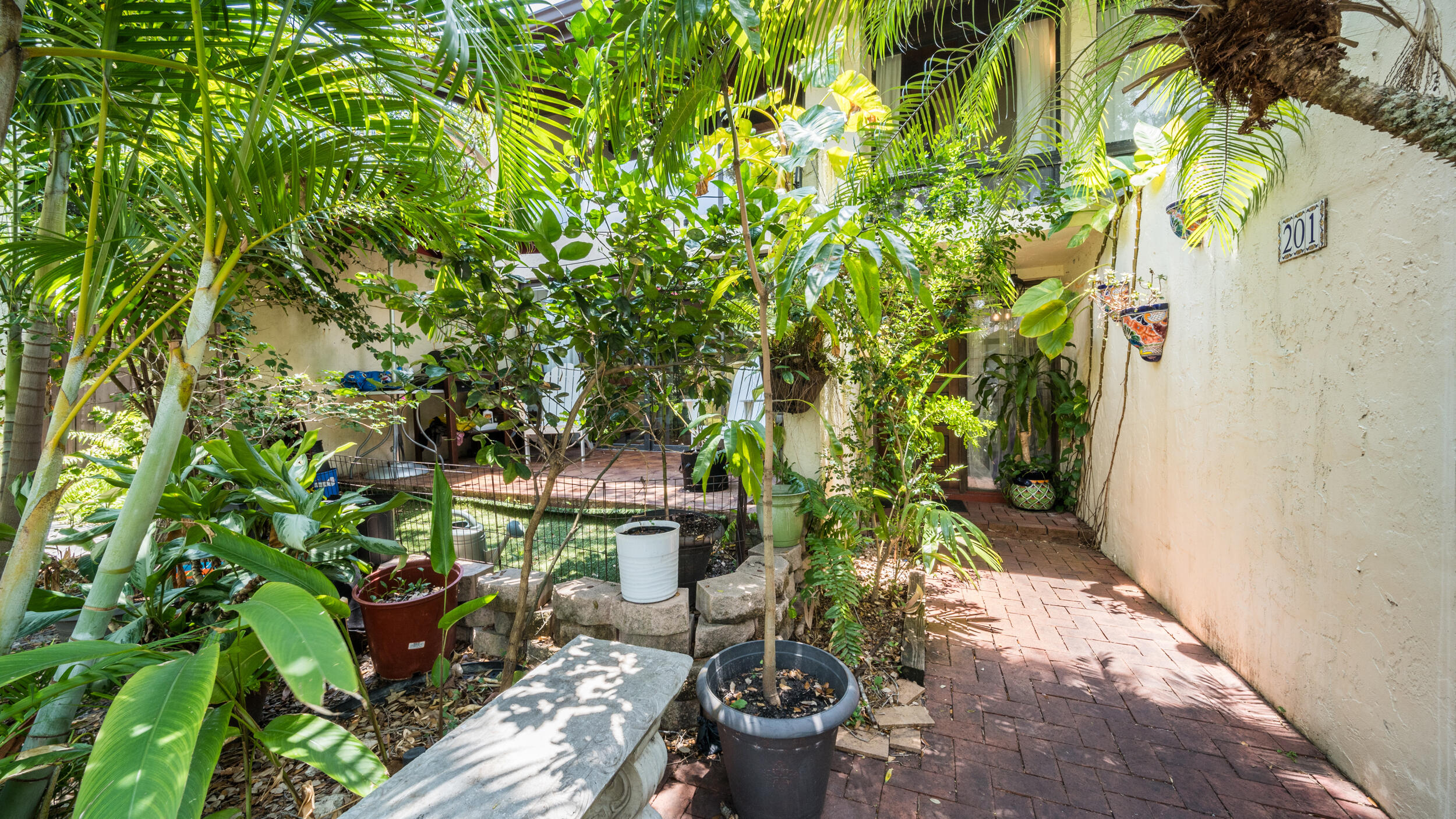 19304 NE 25th Avenue 201c