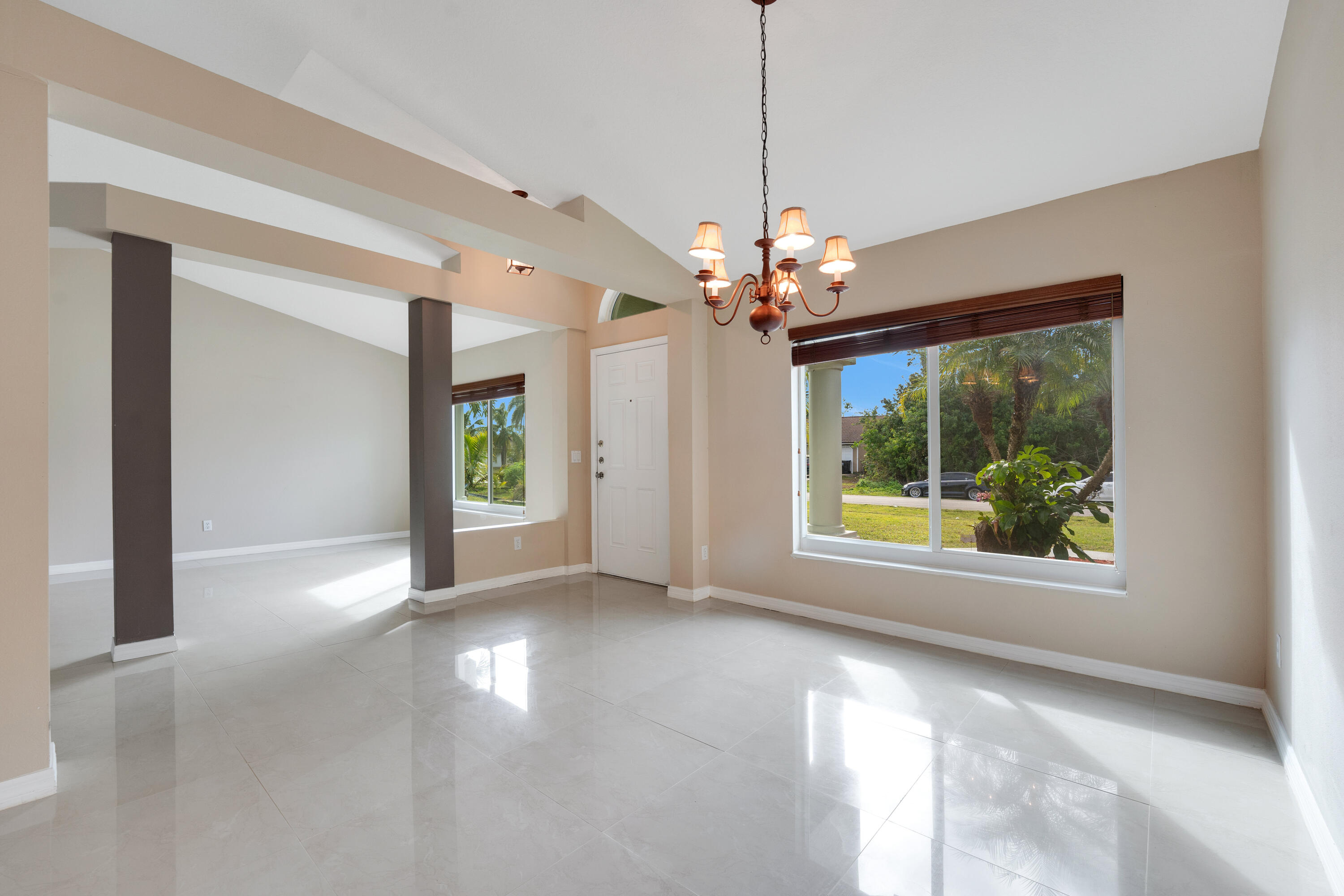 1231 SE Naples Lane, Port St. Lucie