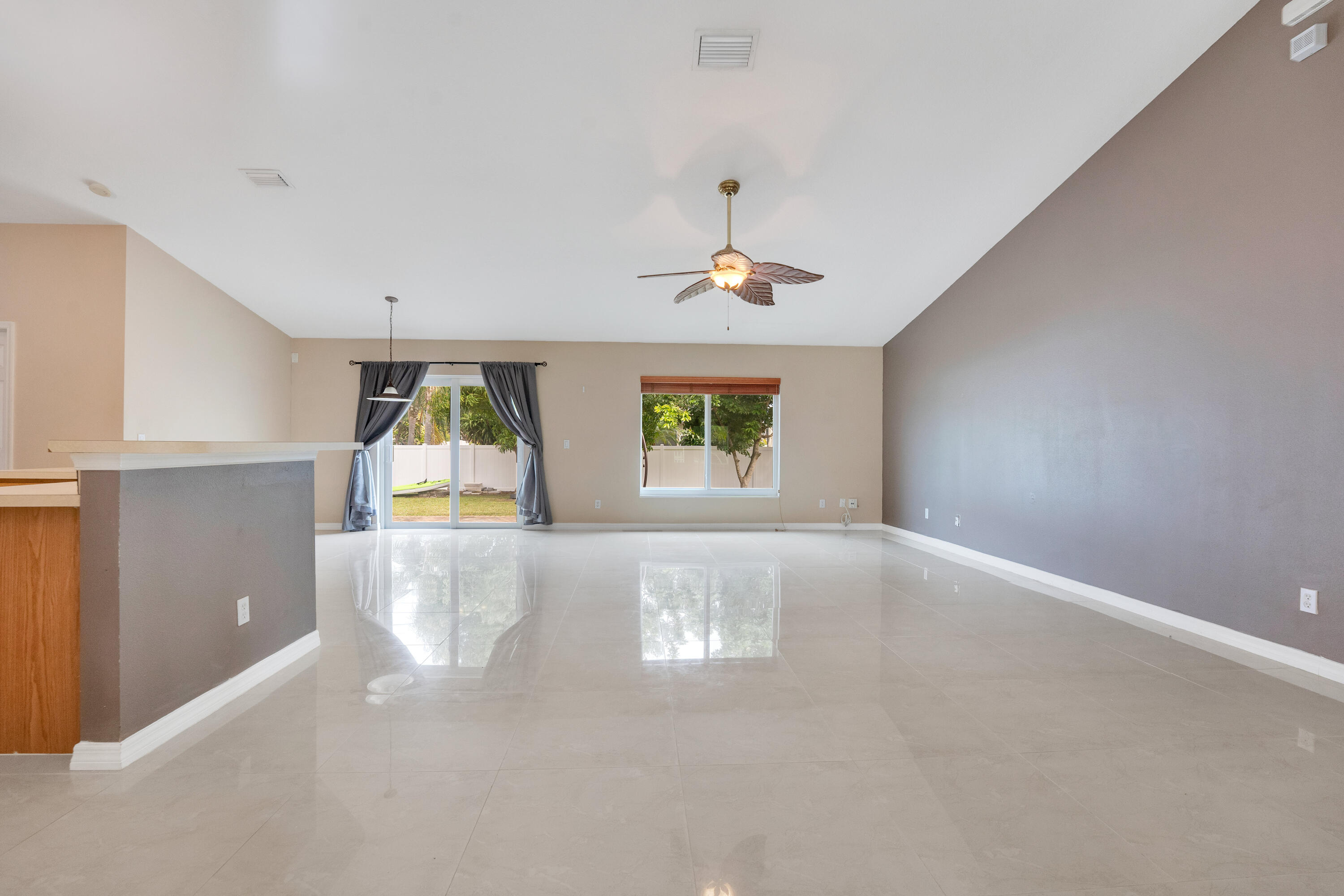 1231 SE Naples Lane, Port St. Lucie