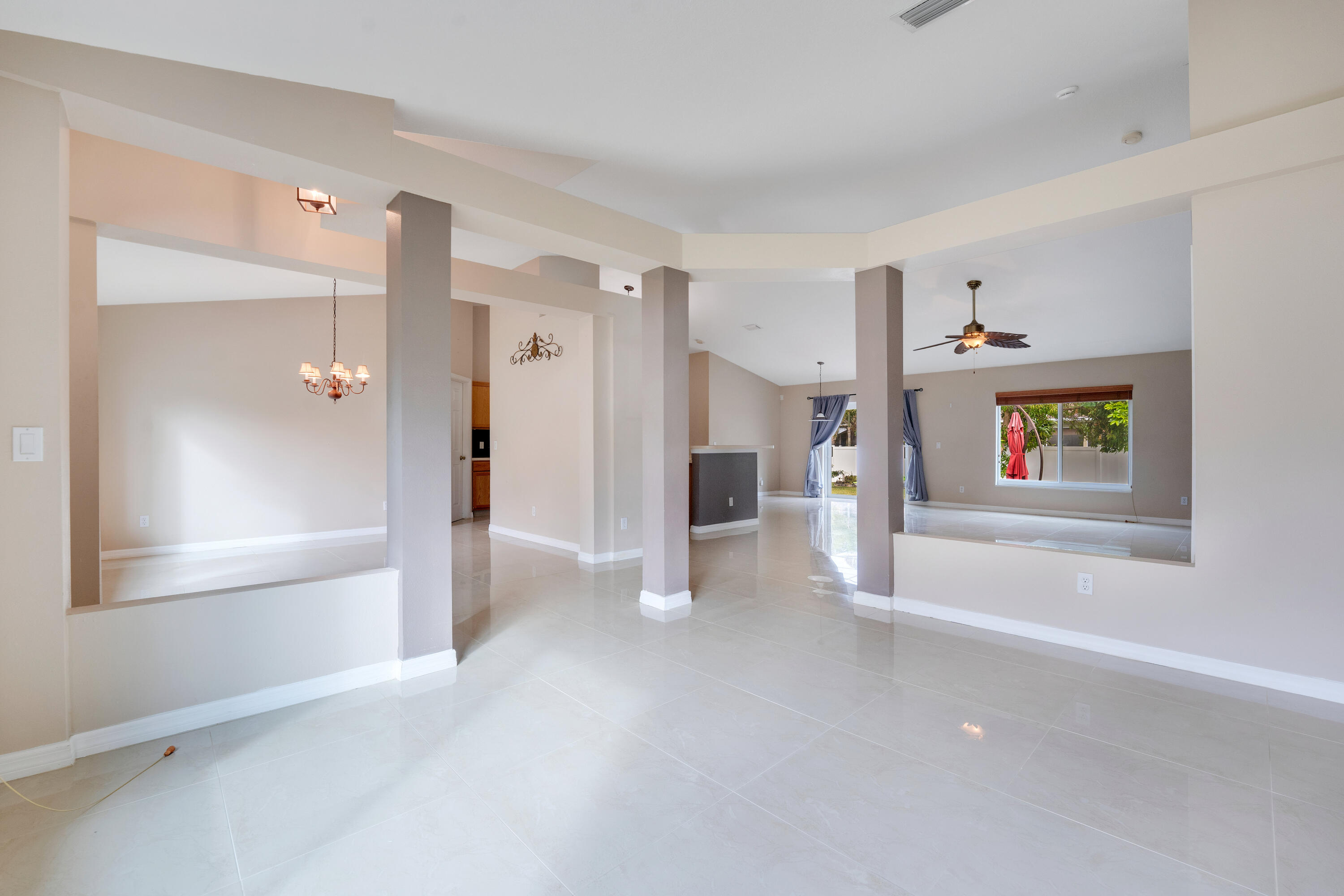 1231 SE Naples Lane, Port St. Lucie