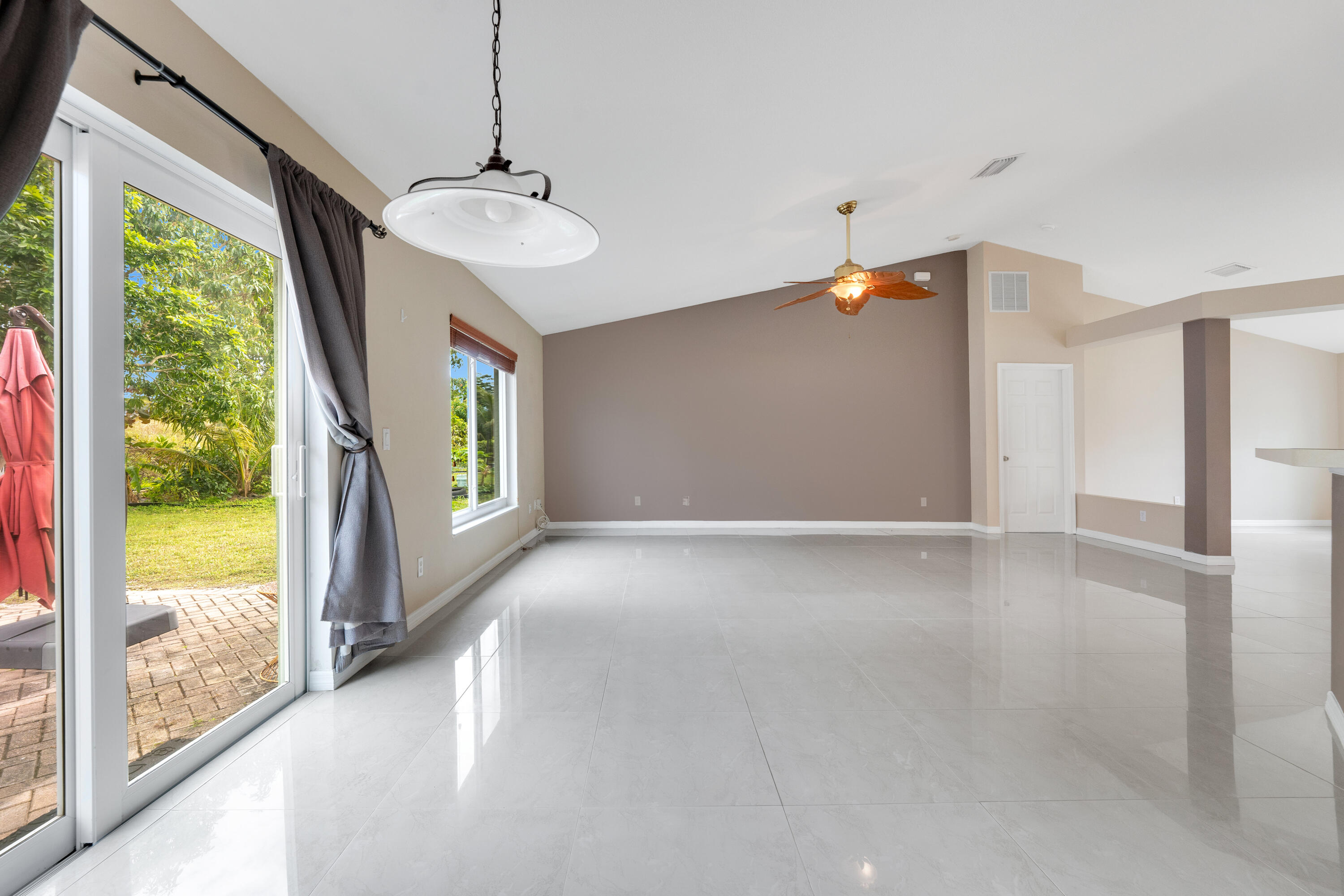 1231 SE Naples Lane, Port St. Lucie