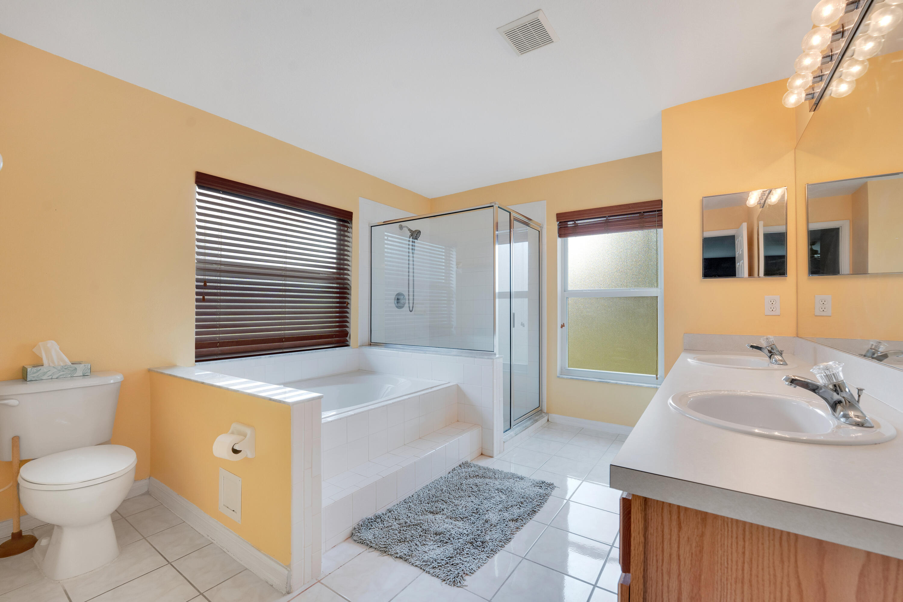 1231 SE Naples Lane, Port St. Lucie