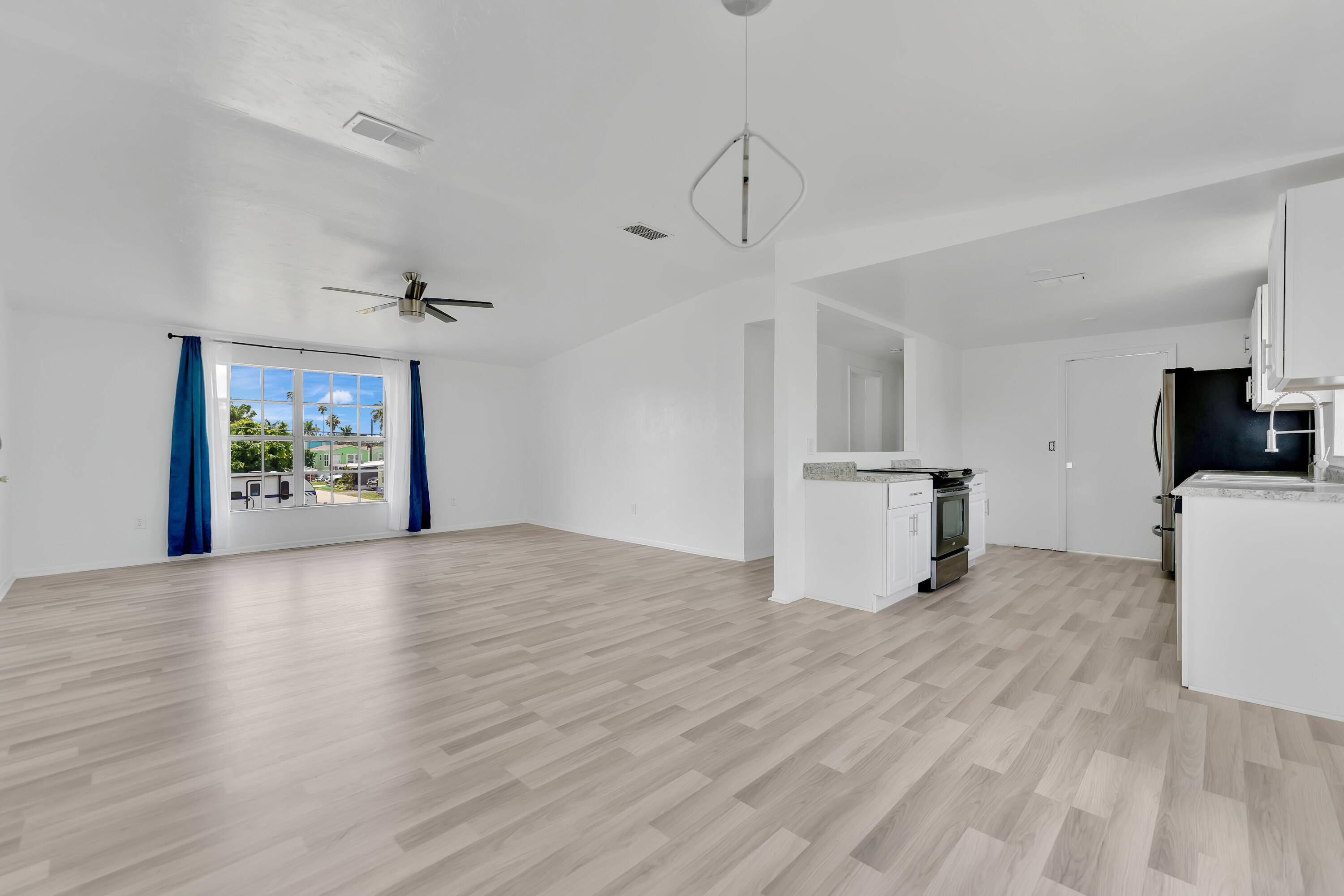 1106 Harbor Drive