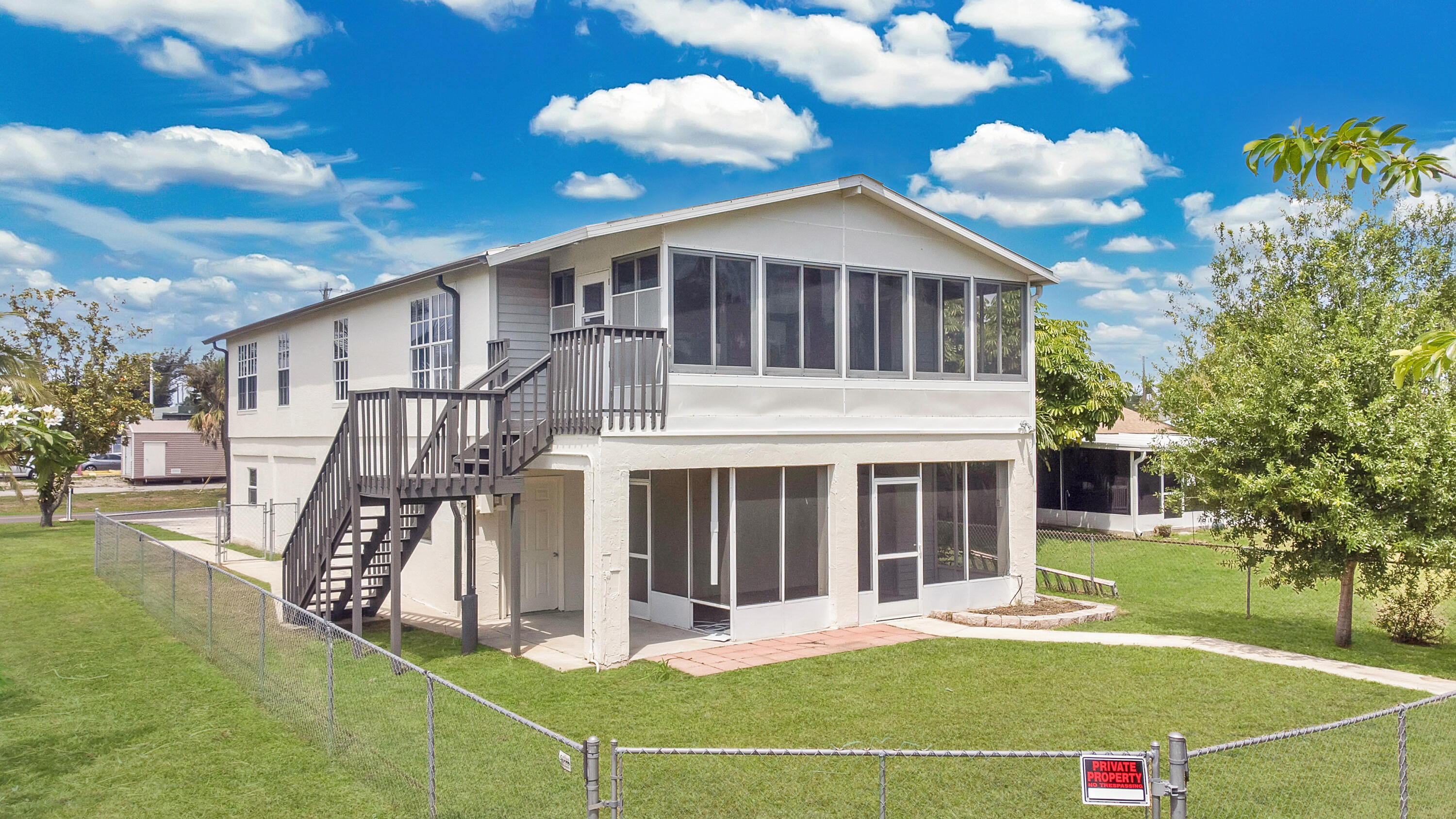 1106 Harbor Drive