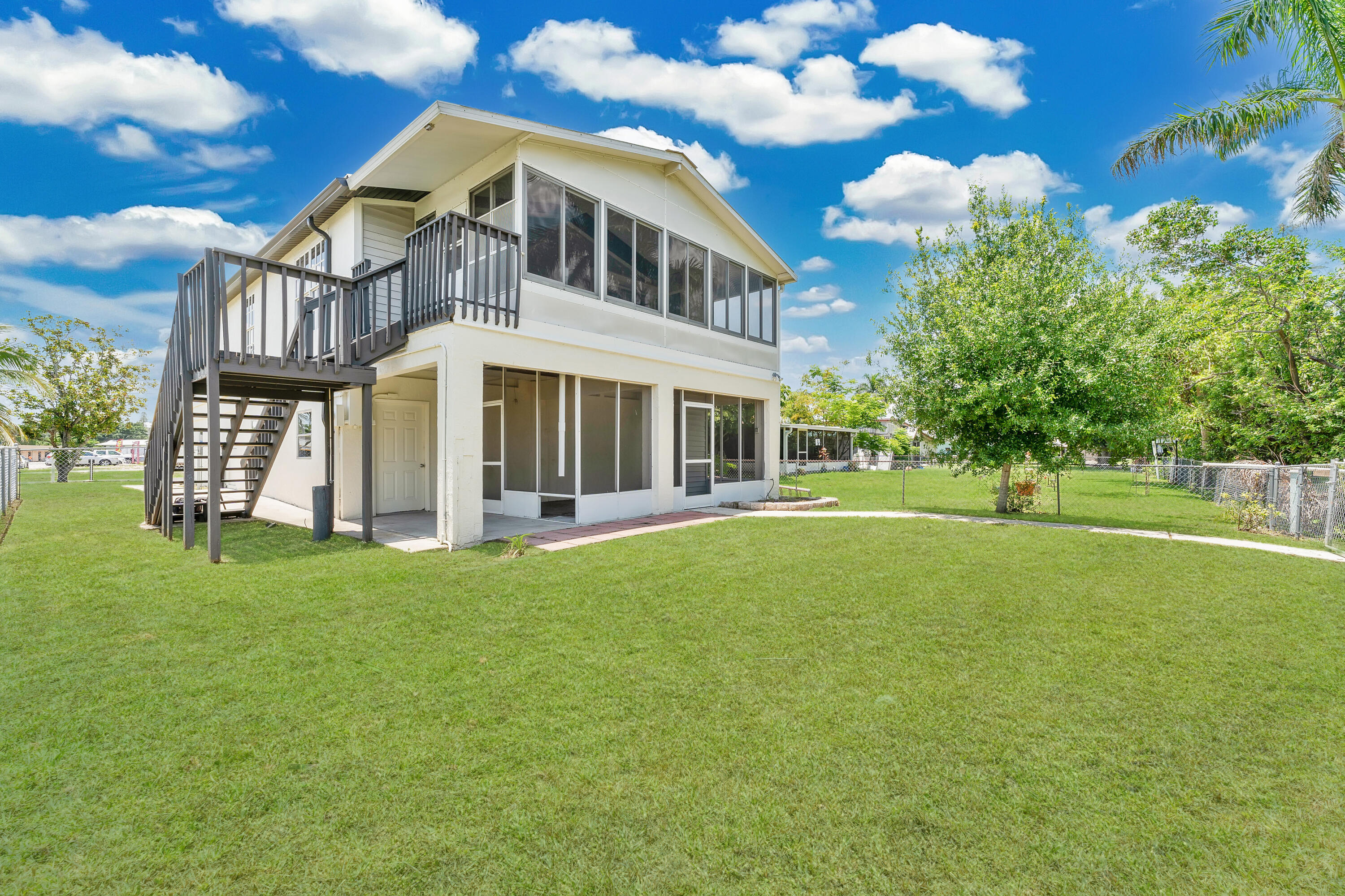 1106 Harbor Drive