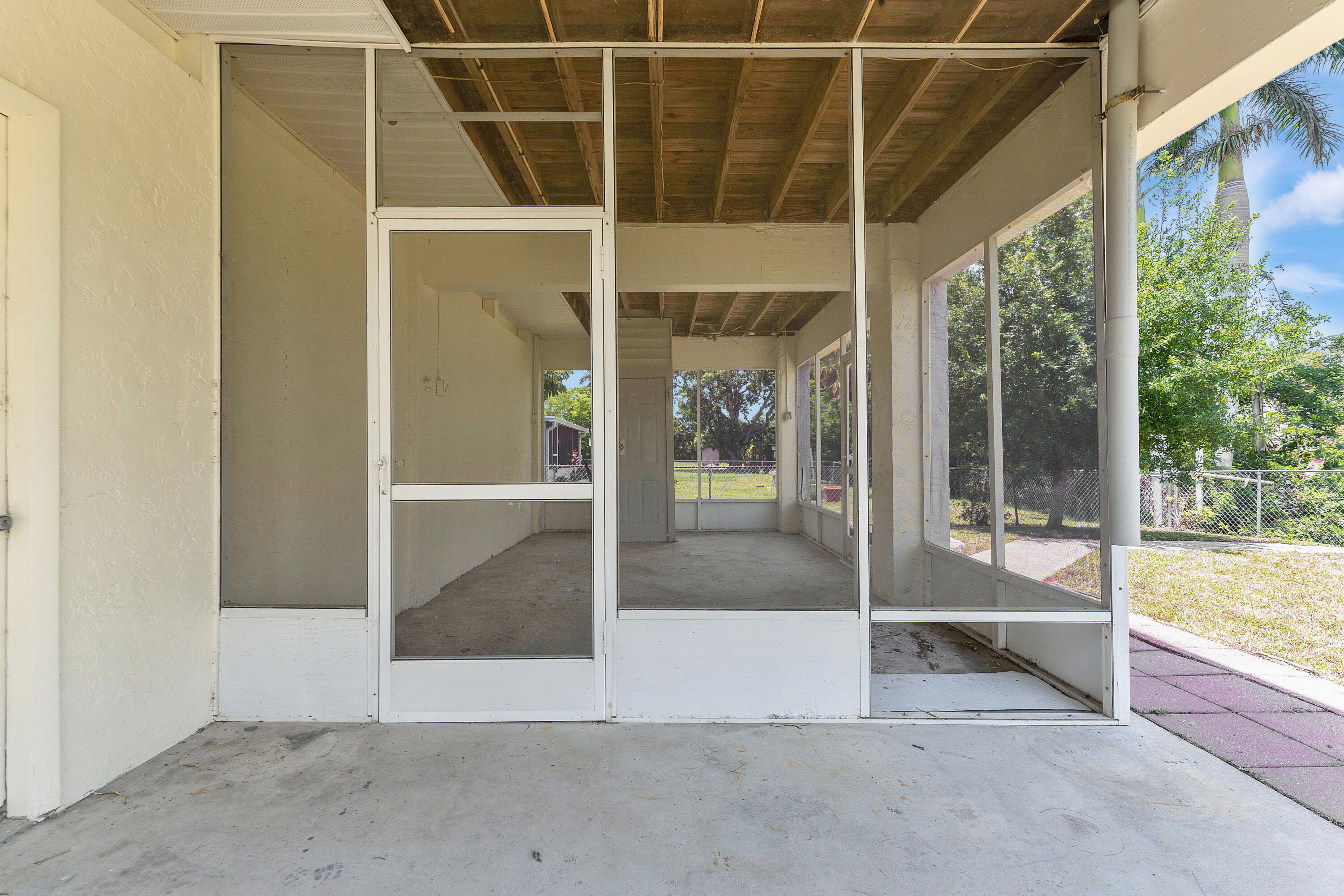 1106 Harbor Drive