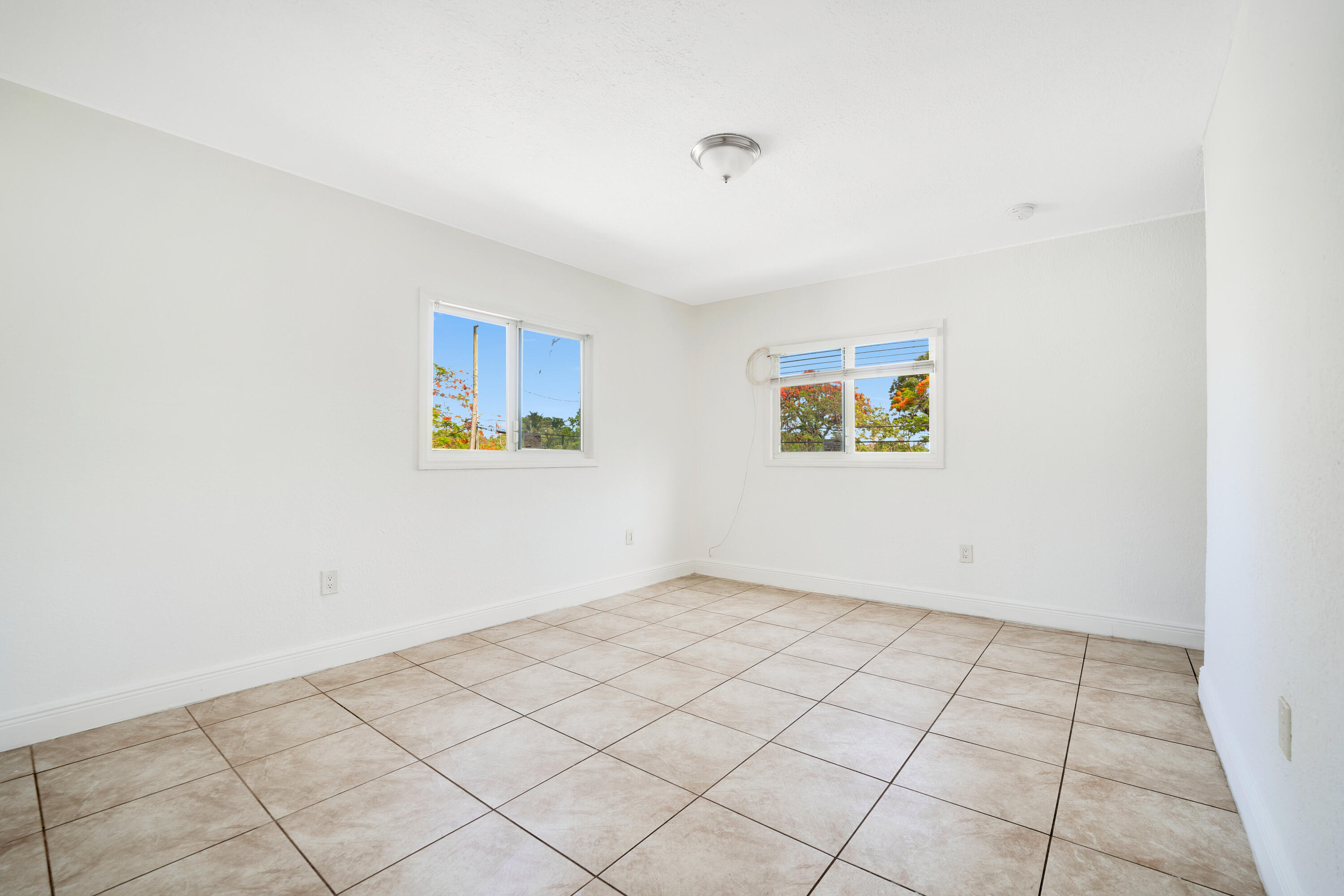 275 NW 81st Street 277