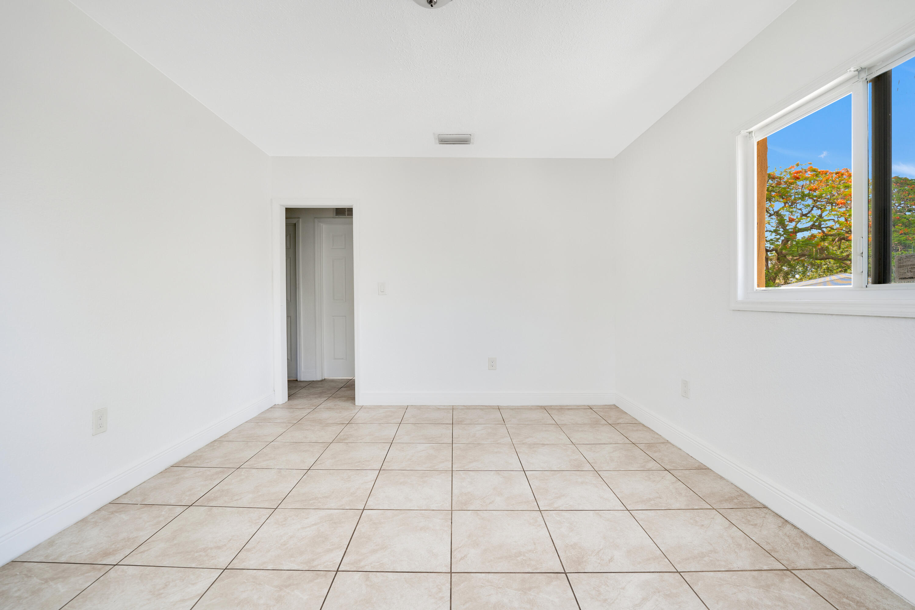 275 NW 81st Street 277