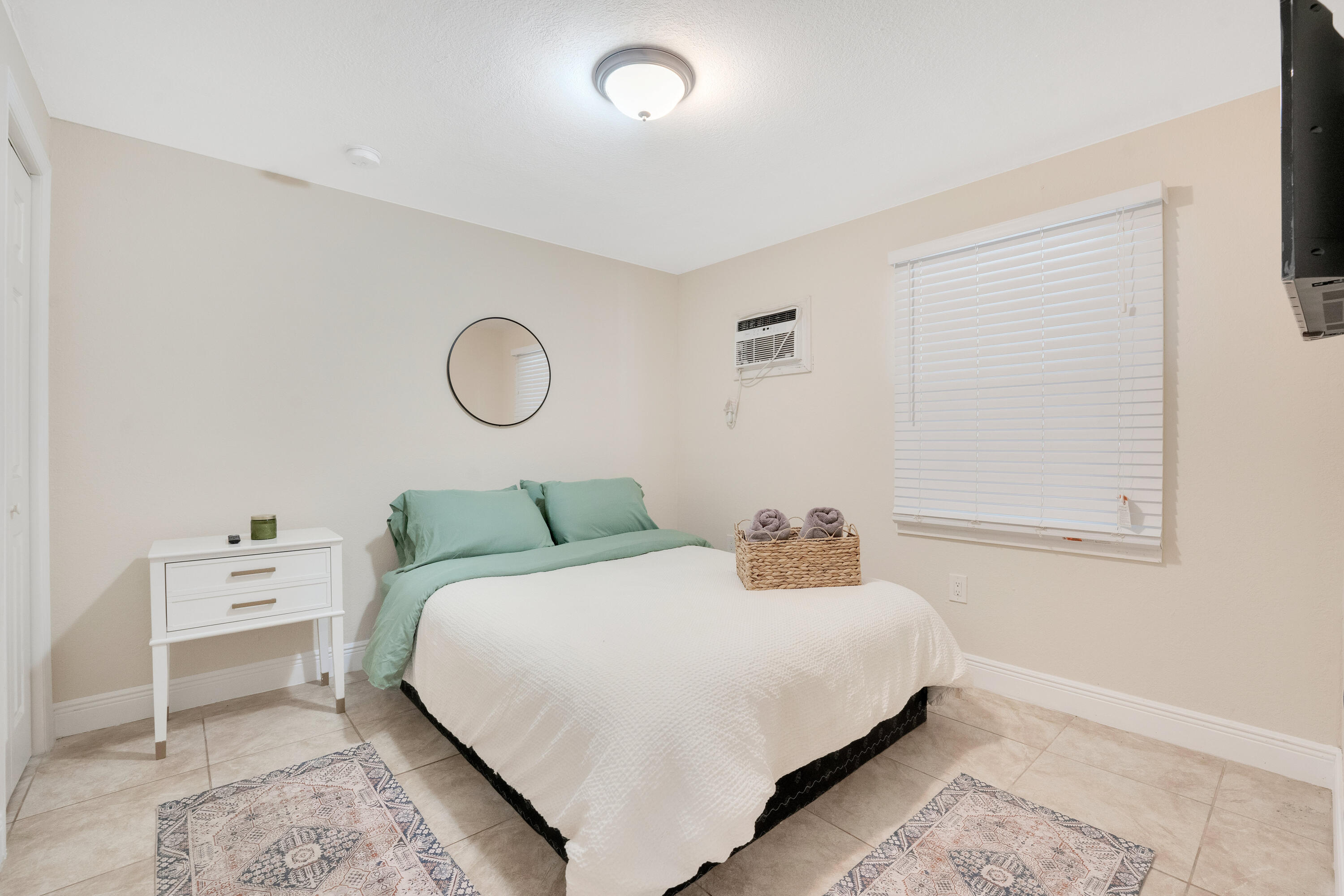 275 NW 81st Street