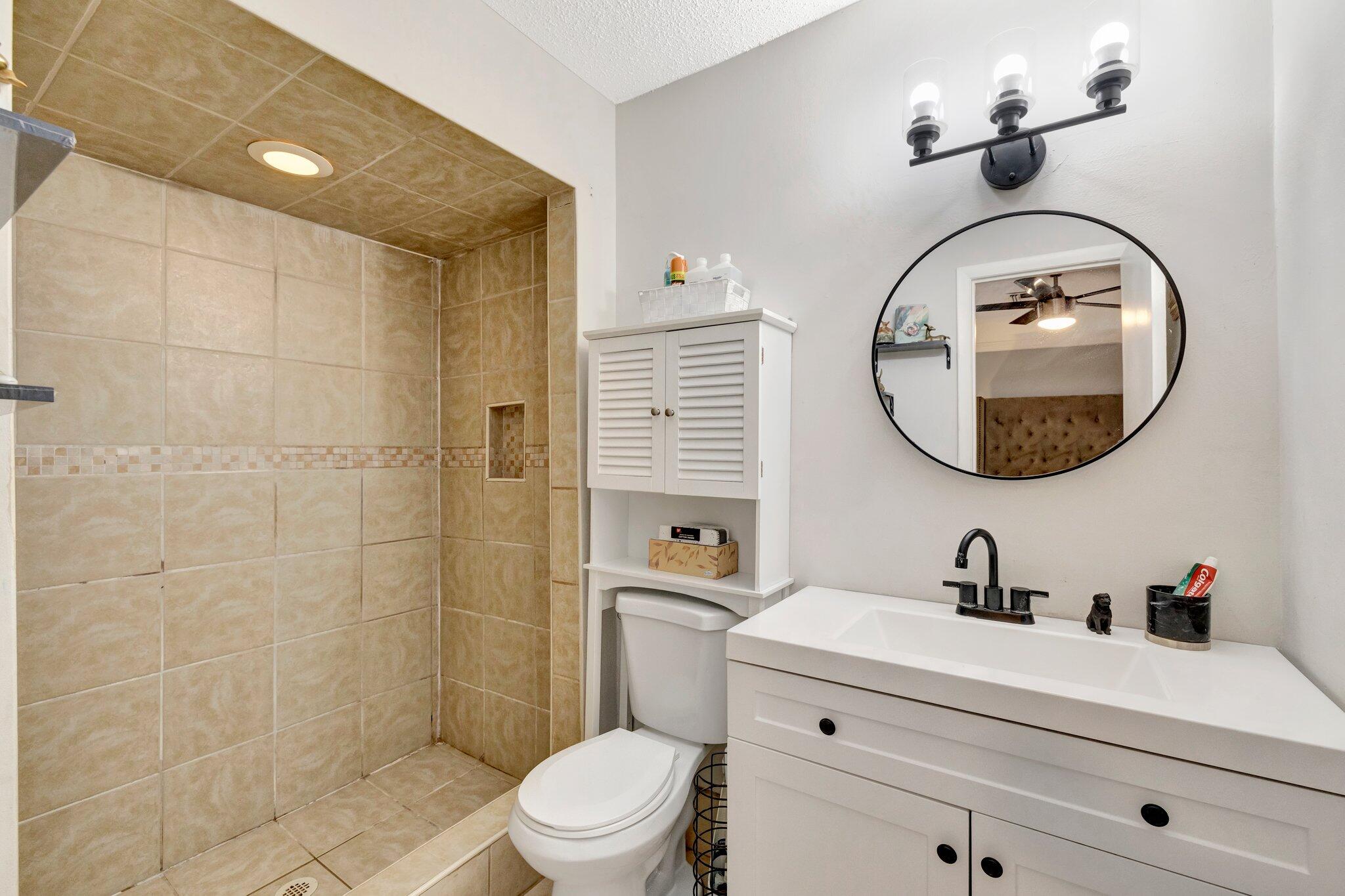 557 SW Violet Avenue, Port St. Lucie