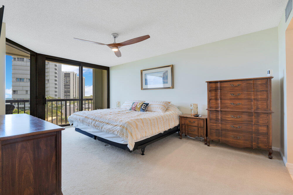 9550 S Ocean Drive 409