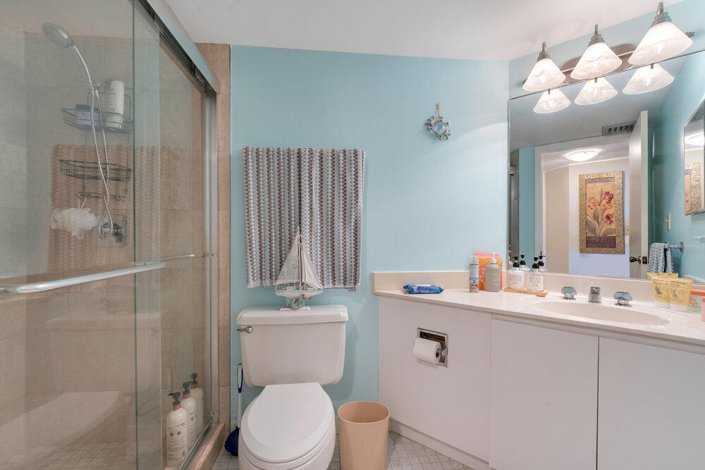 9550 S Ocean Drive 409