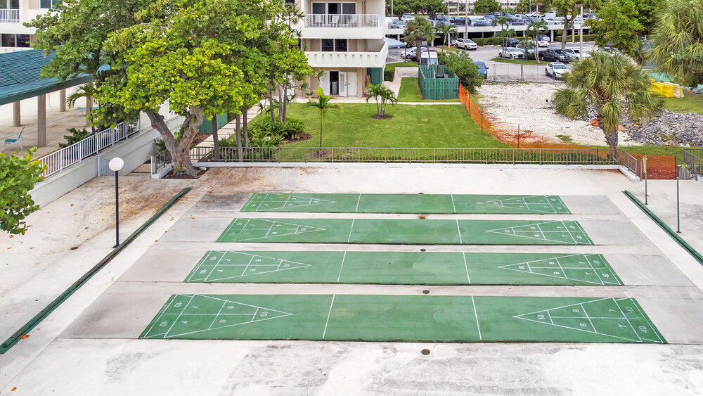 500 Bayview Drive 1521