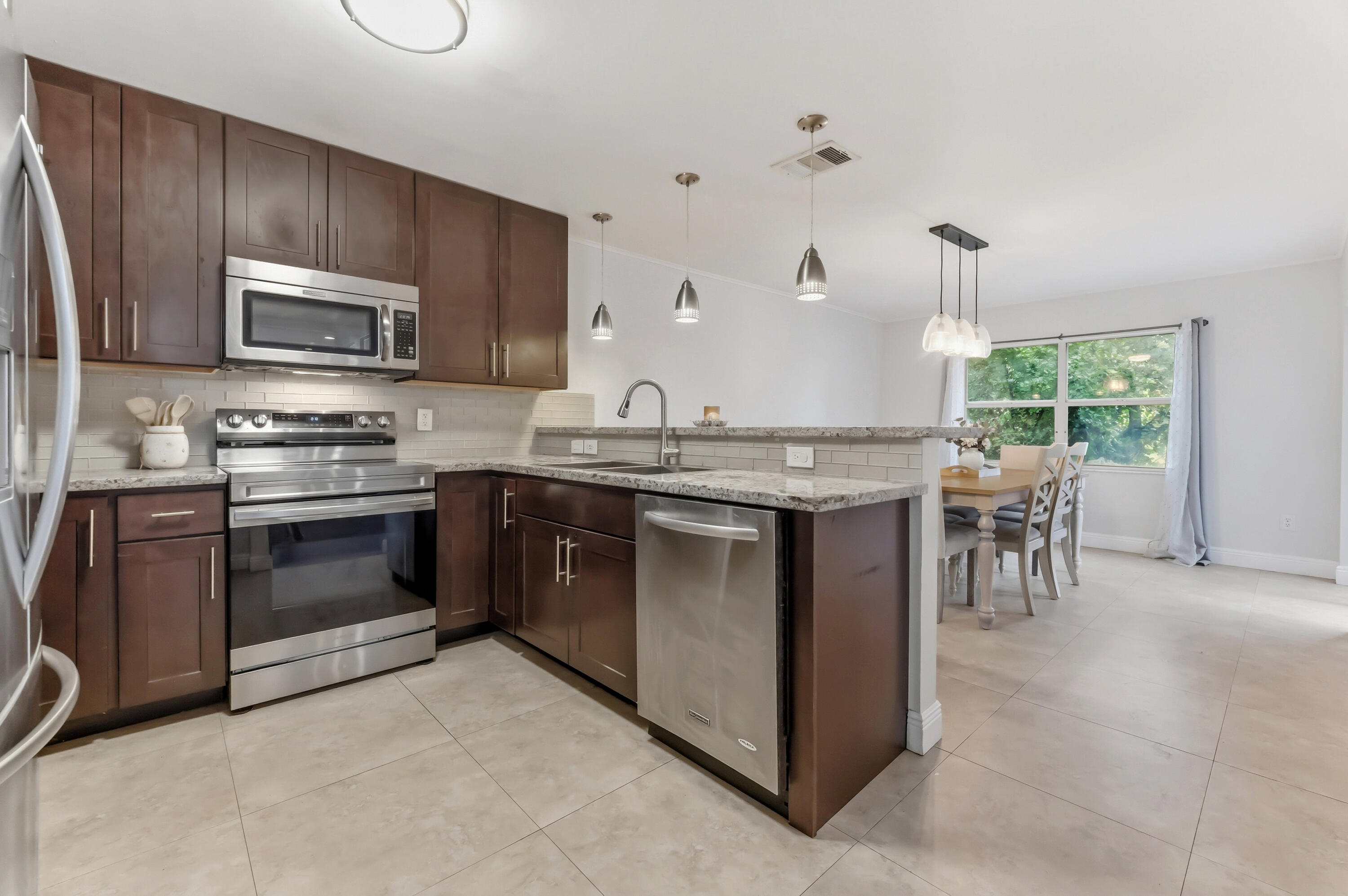 180 NW 118th Drive