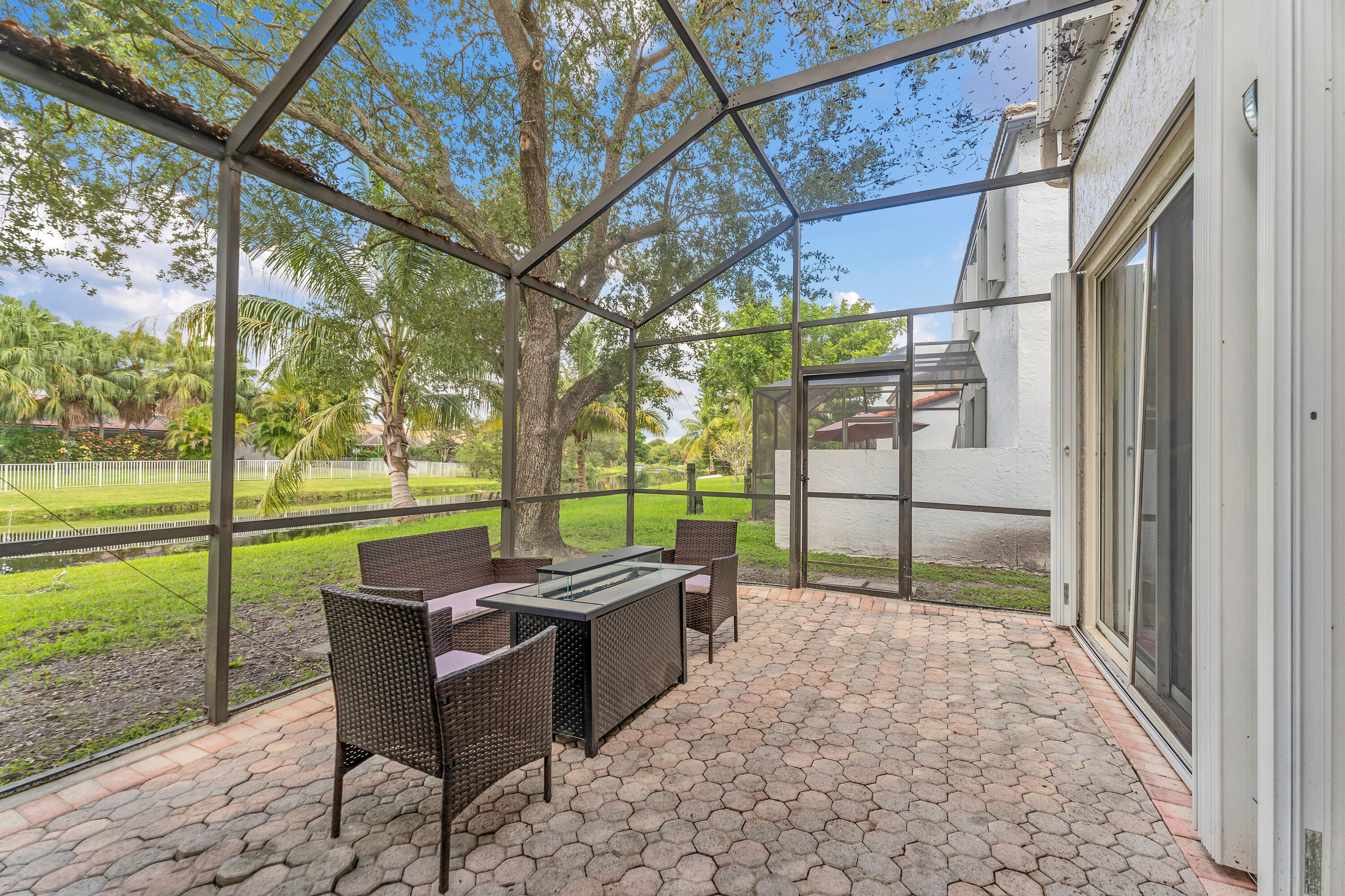 180 NW 118th Drive