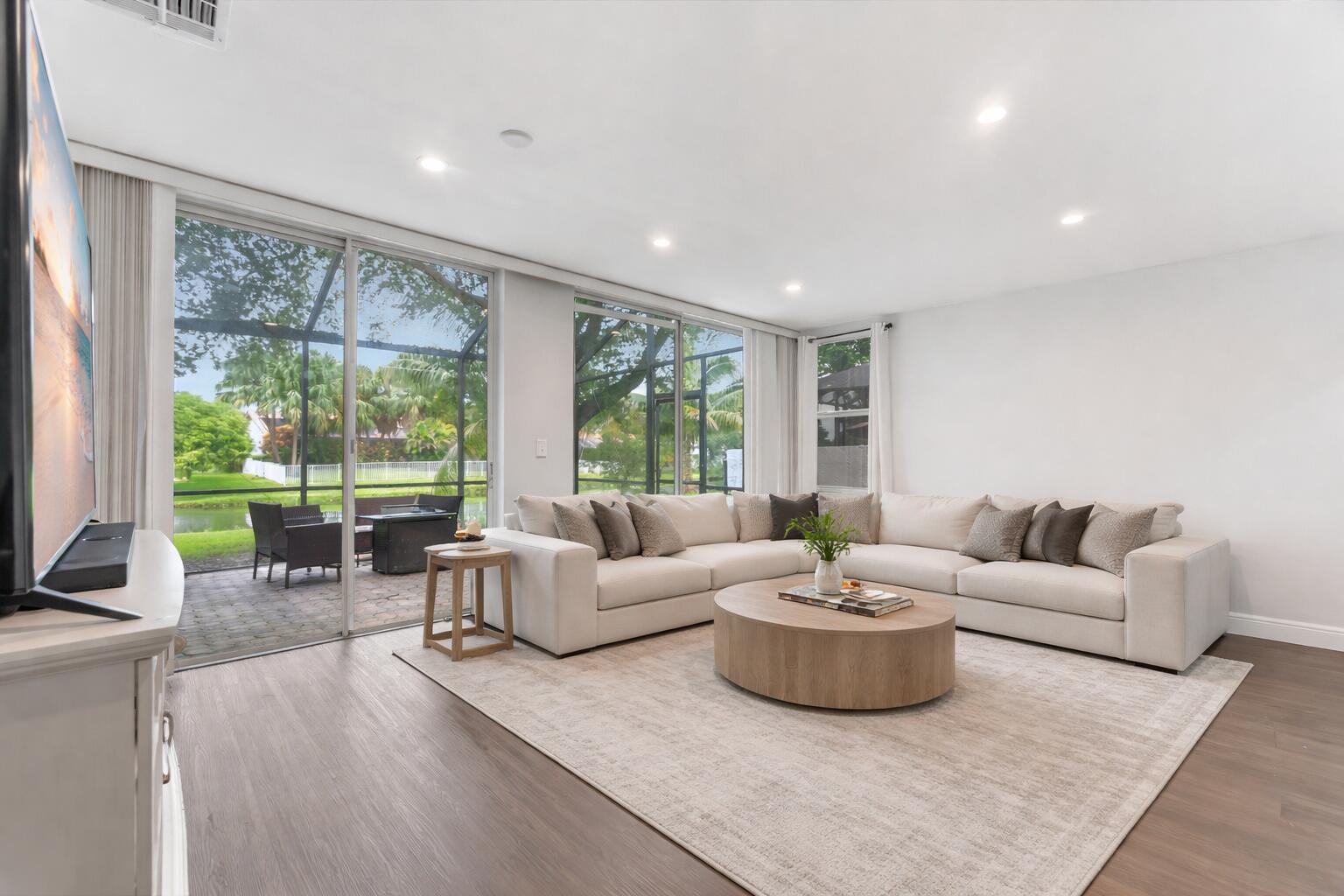 180 NW 118th Drive
