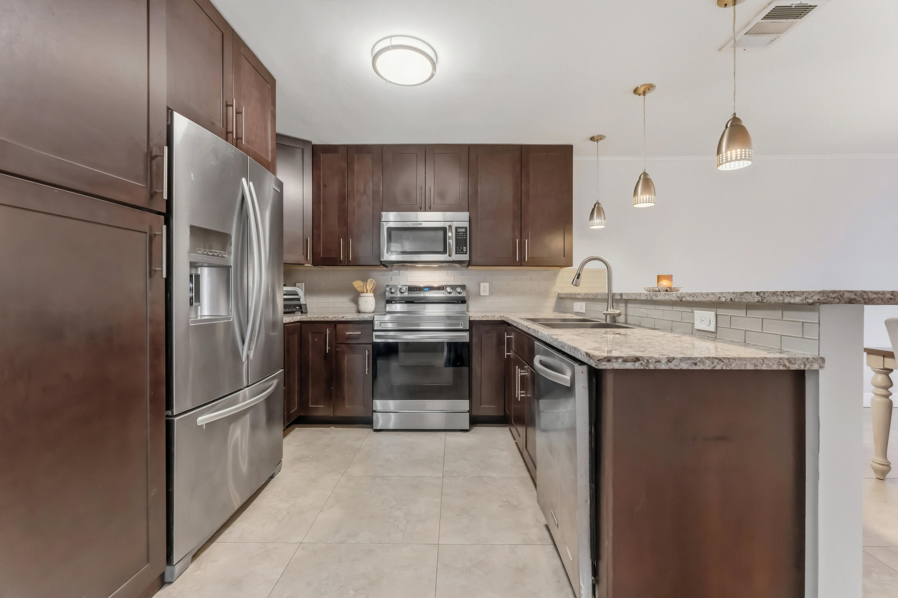 180 NW 118th Drive