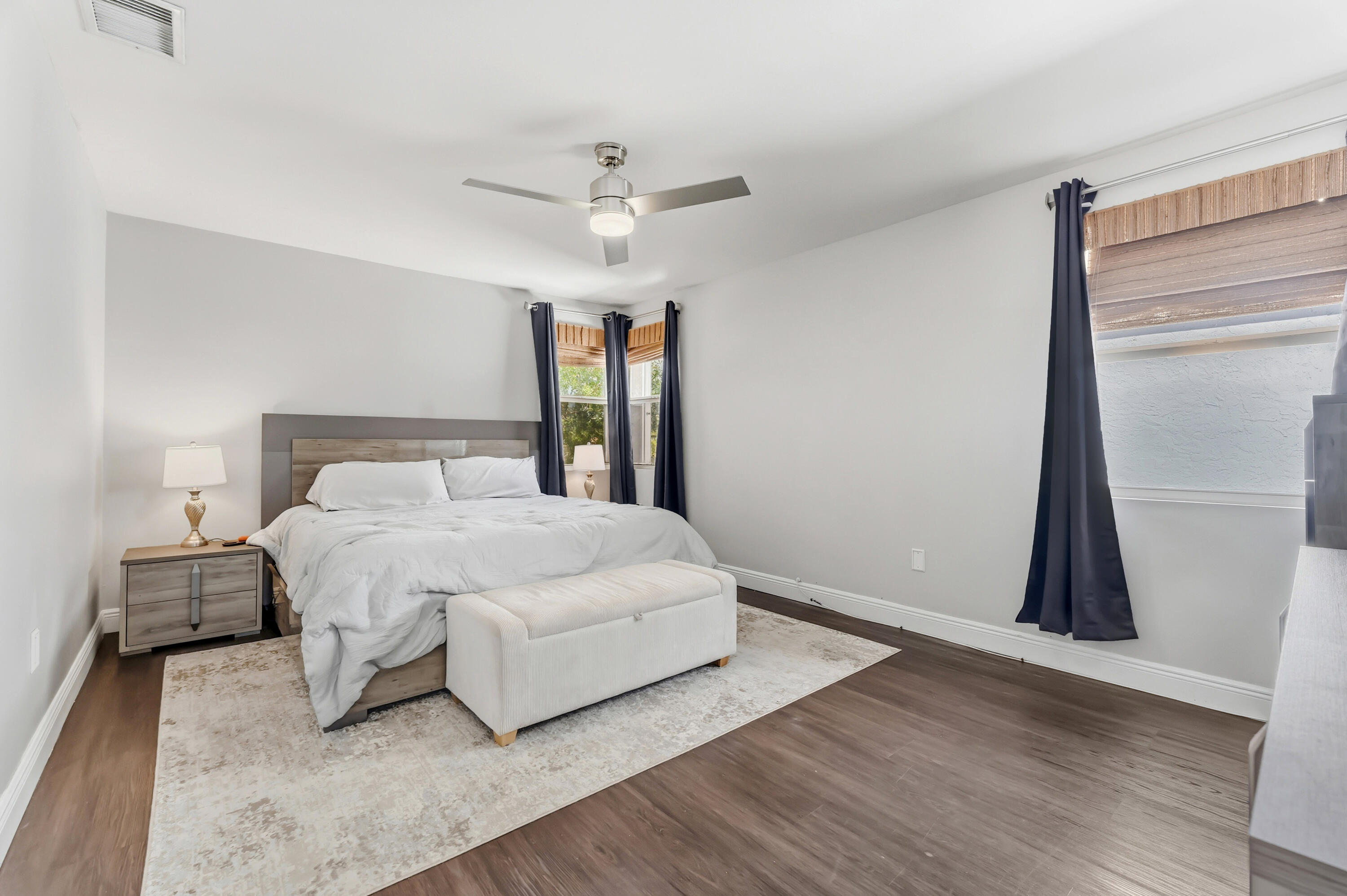 180 NW 118th Drive