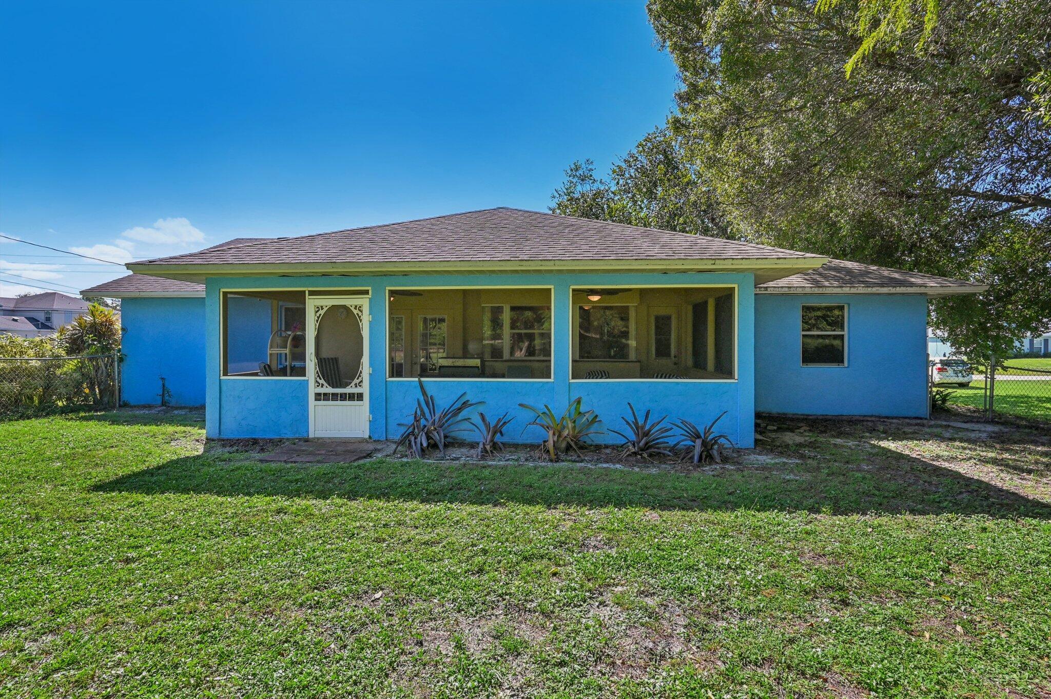 2099 SW Janette Avenue, Port St. Lucie