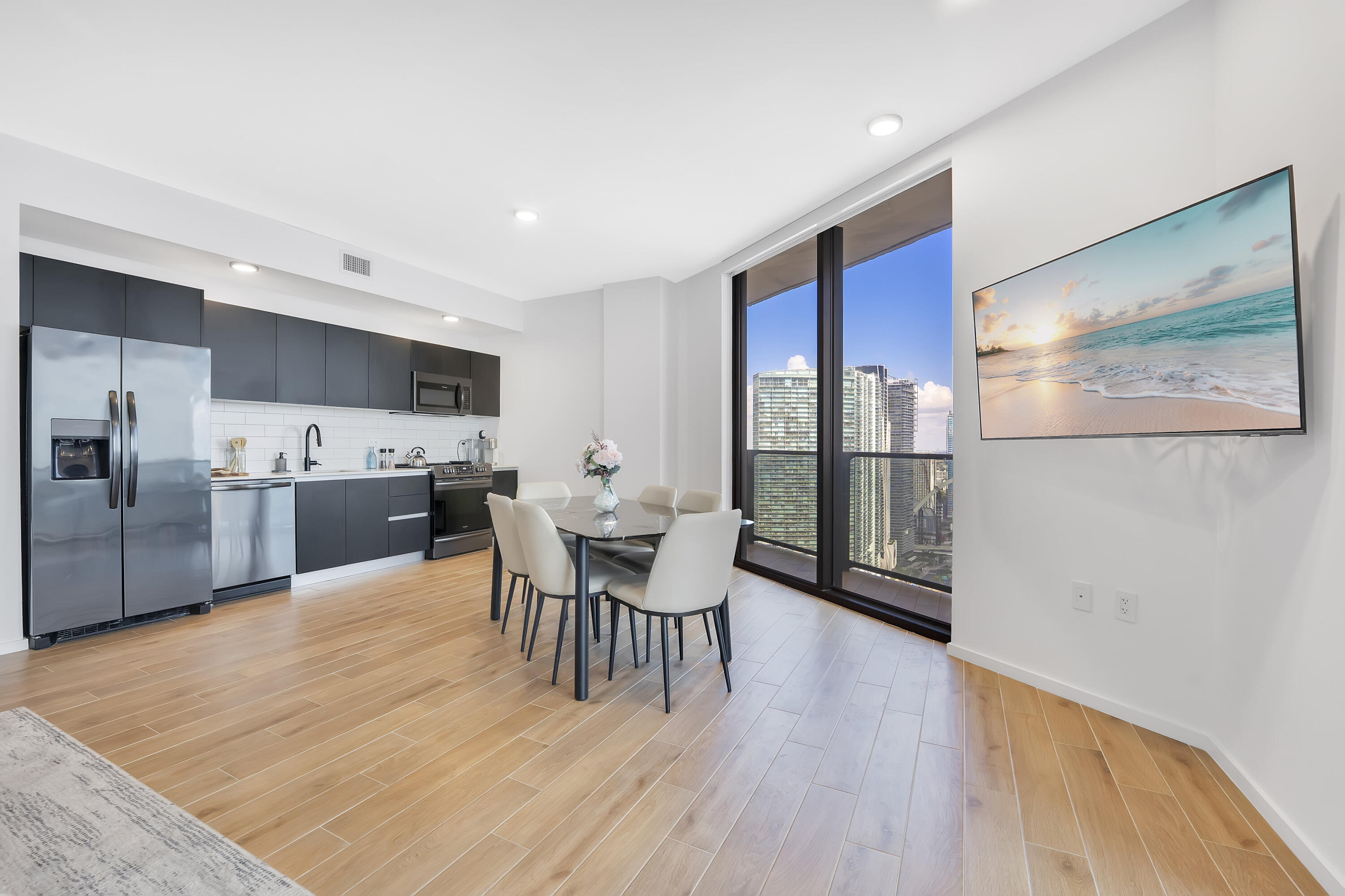 398 NE 5th Street 3709