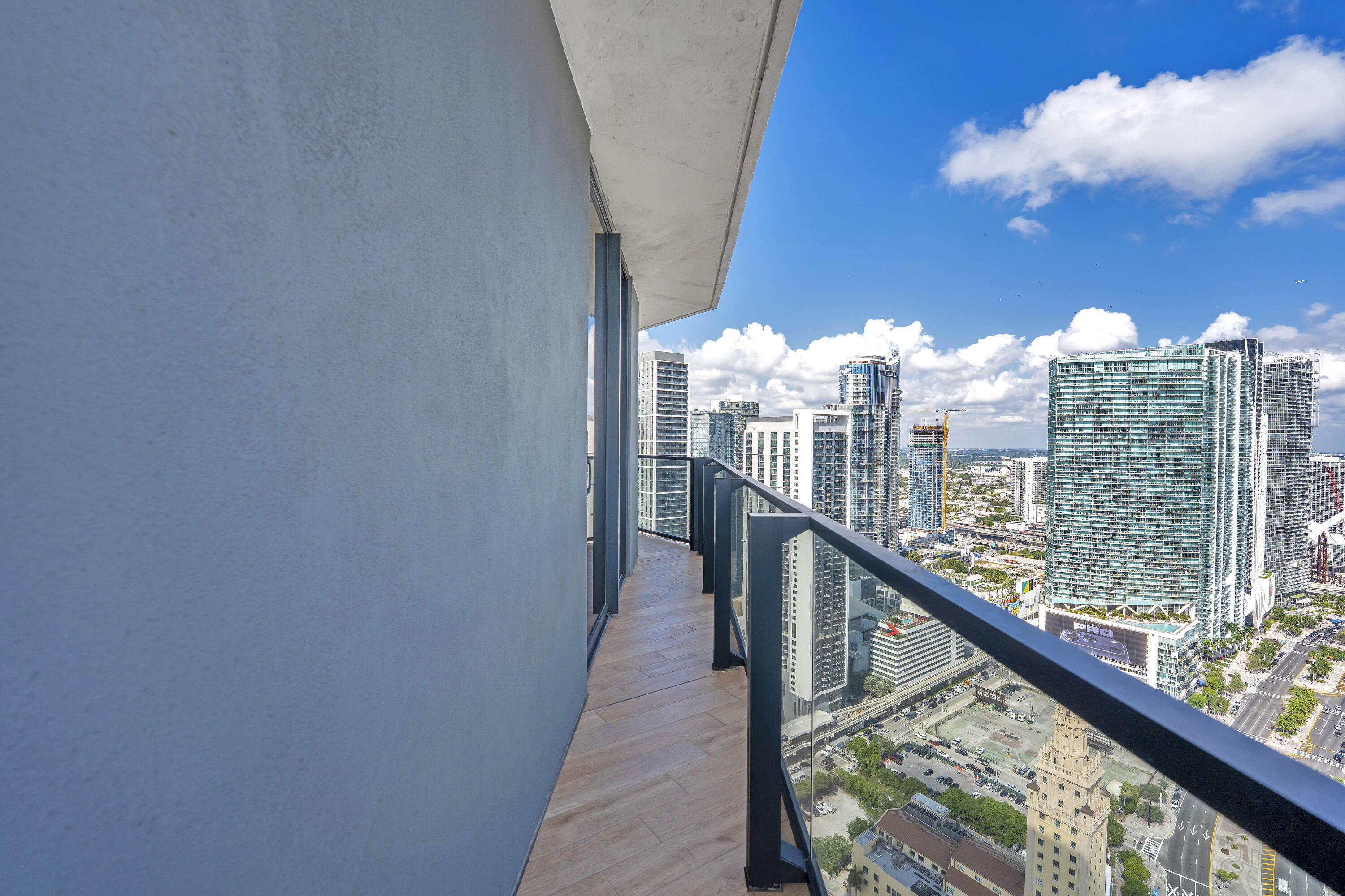 398 NE 5th Street 3709