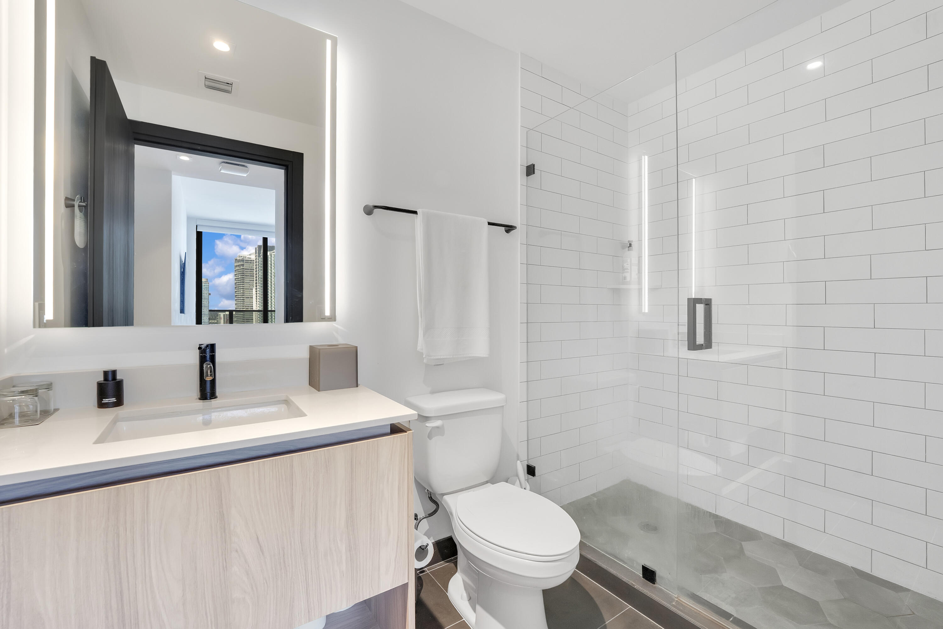 398 NE 5th Street 3709