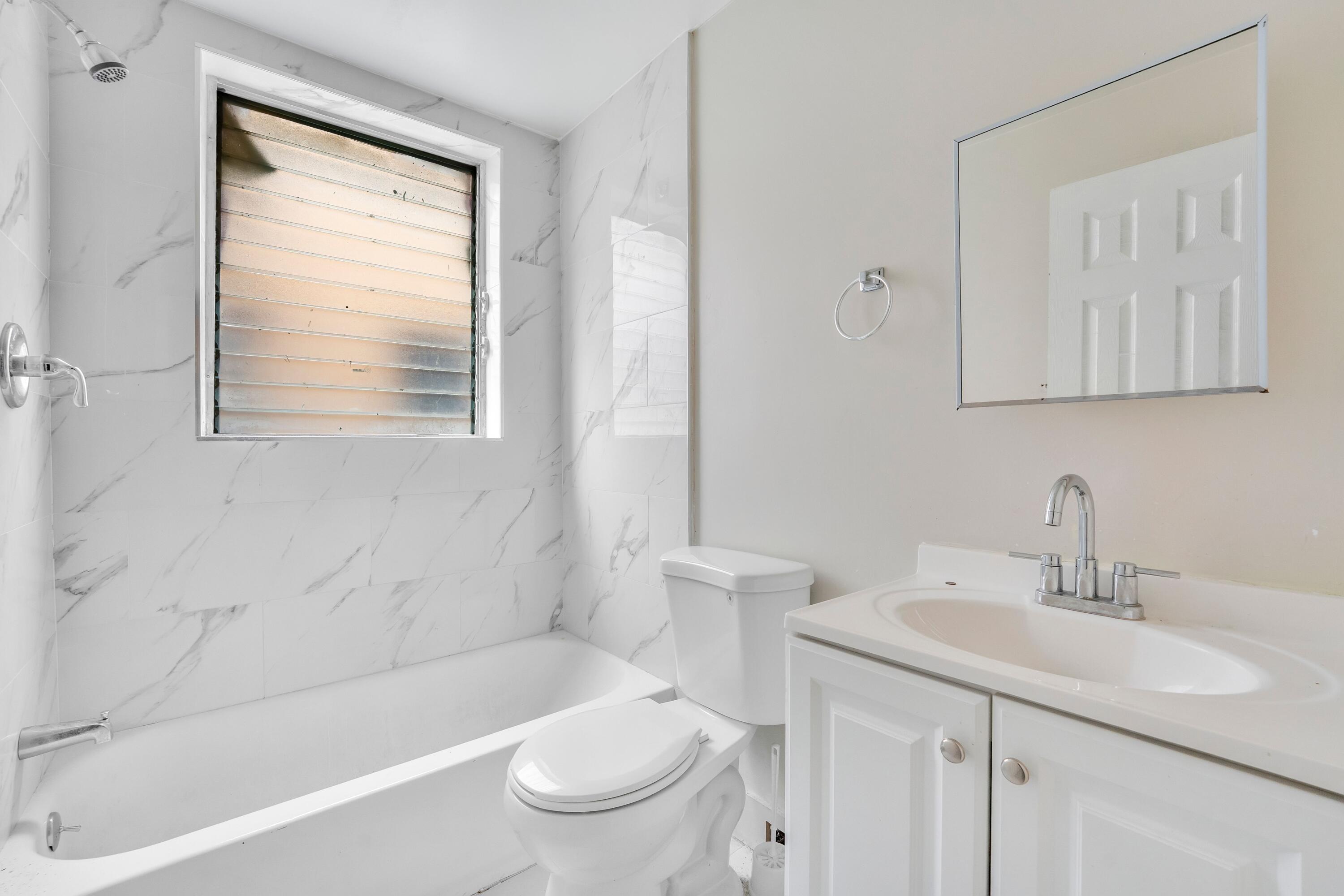 1554 SW 5th Street 3a
