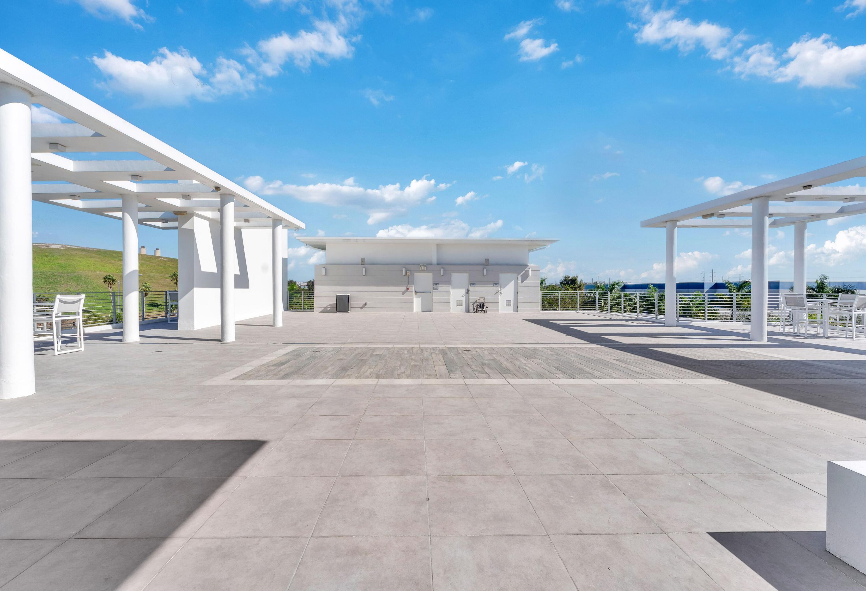 10220 NW 63rd Terrace 207