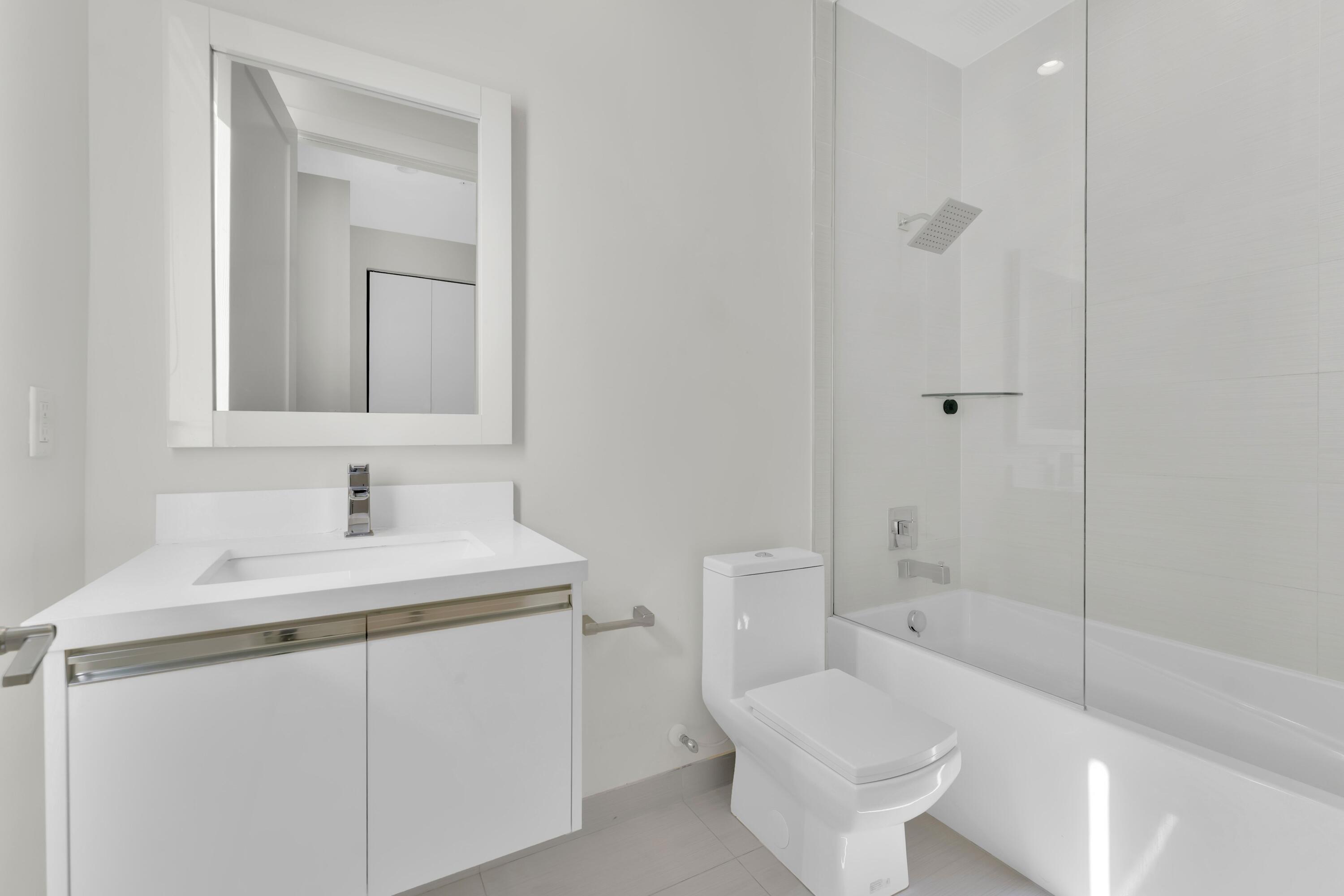 10220 NW 63rd Terrace 207