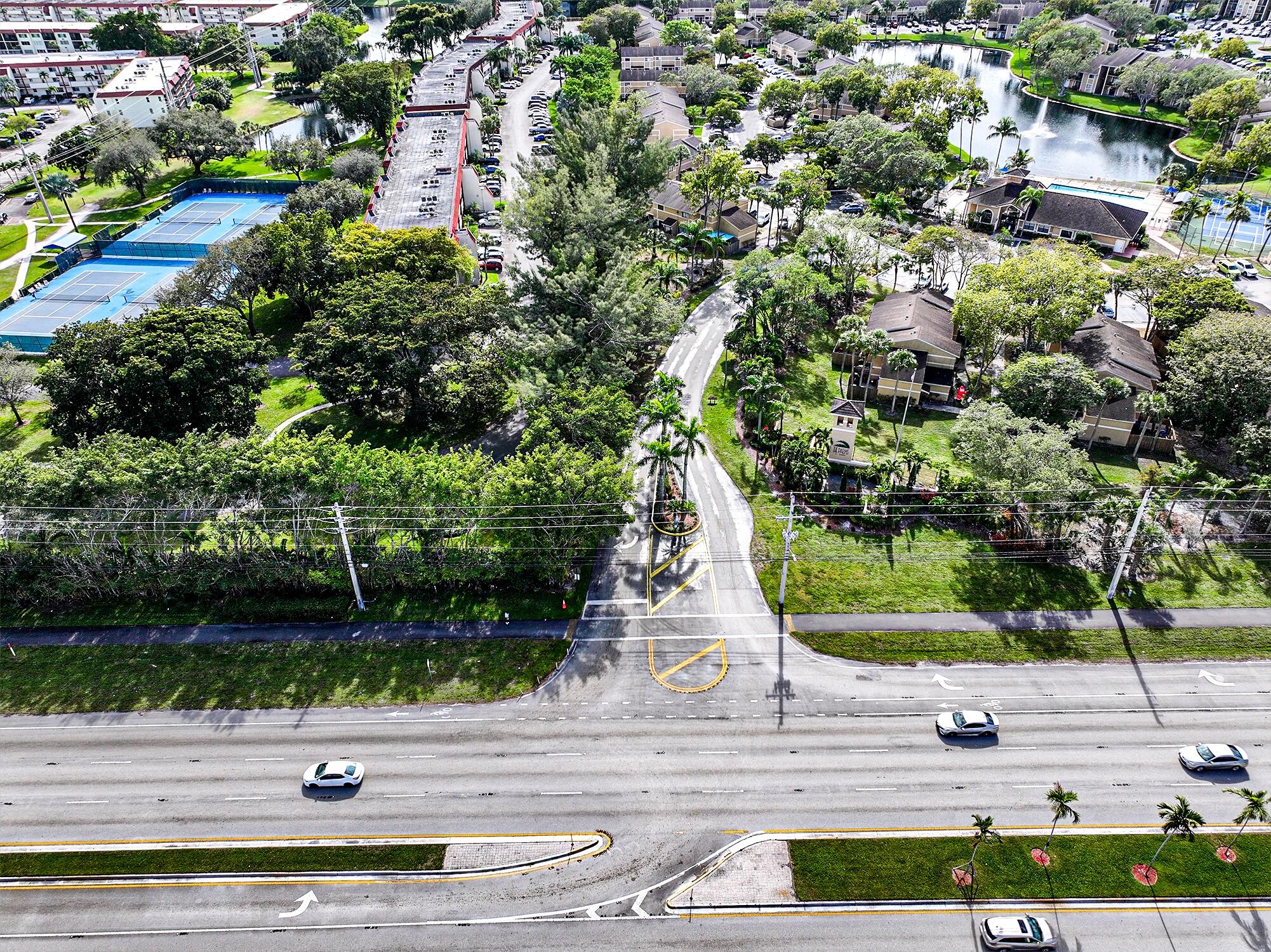 450 Palm Circle 106