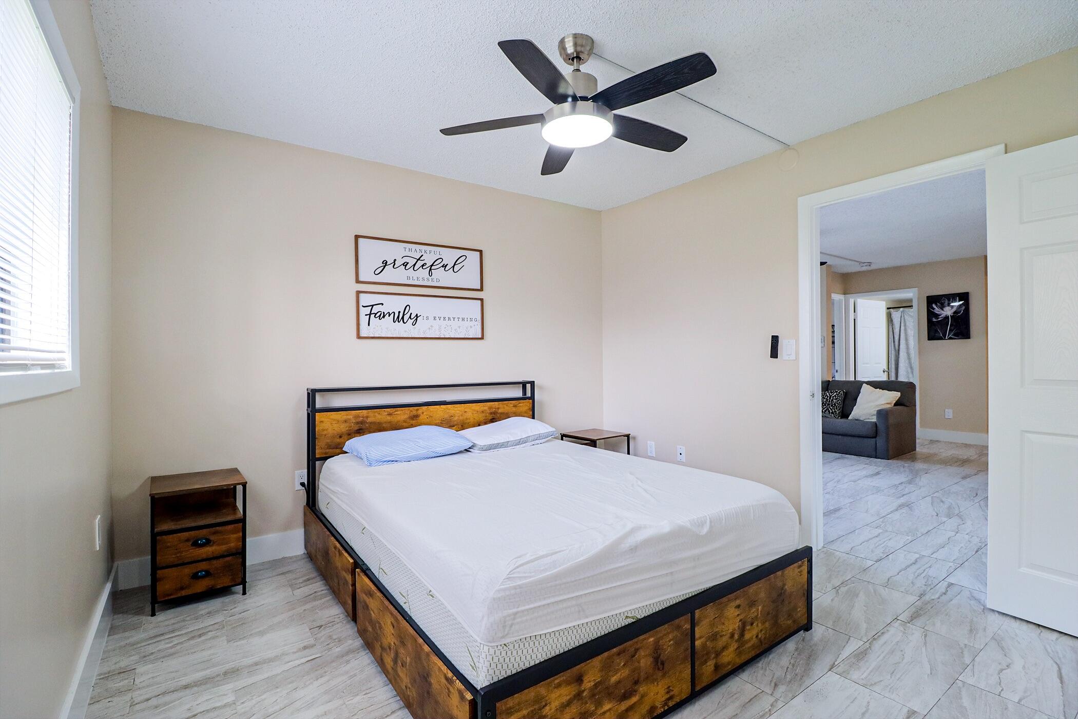 450 Palm Circle 106