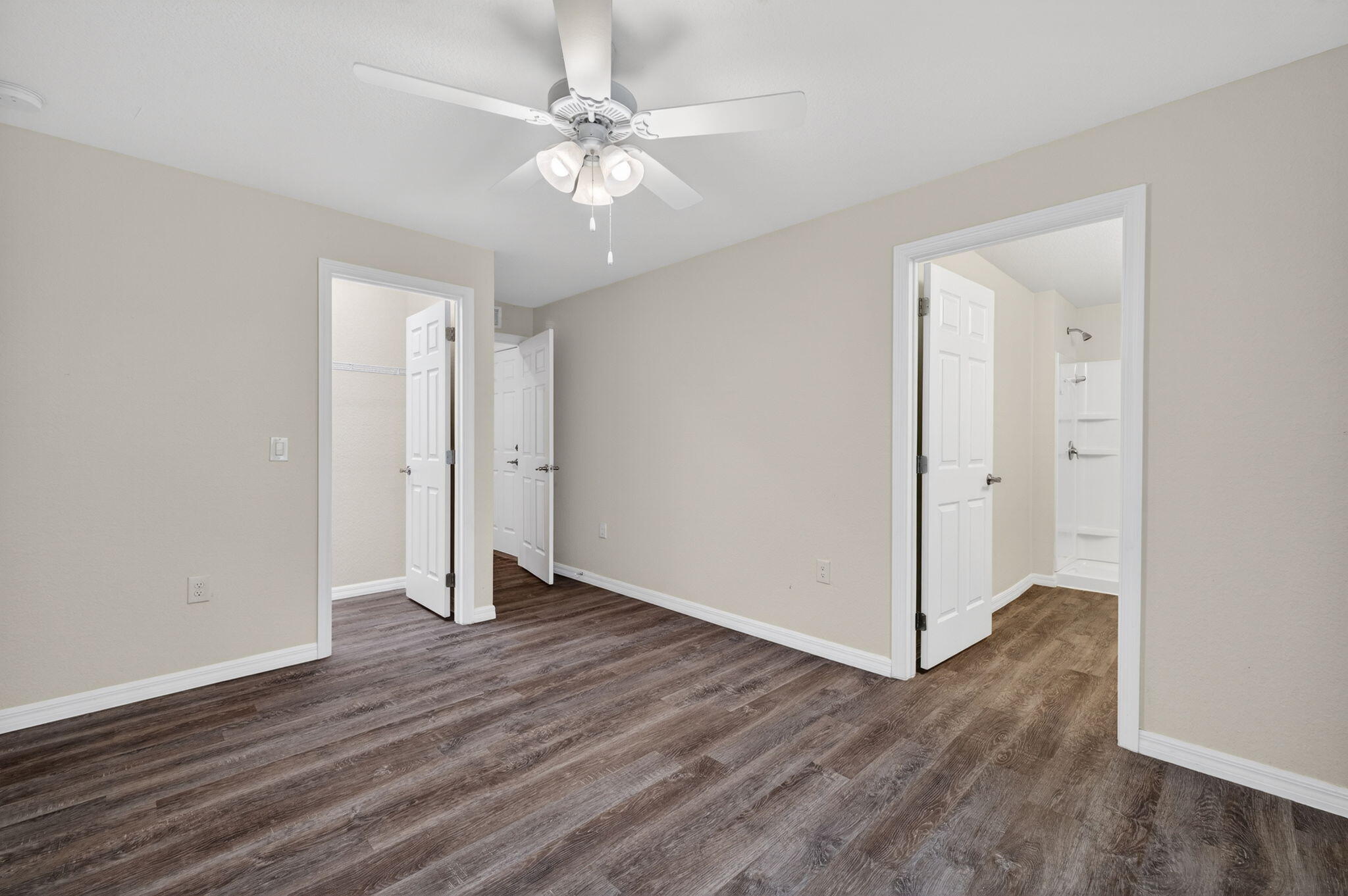 6056 Pecan Circle