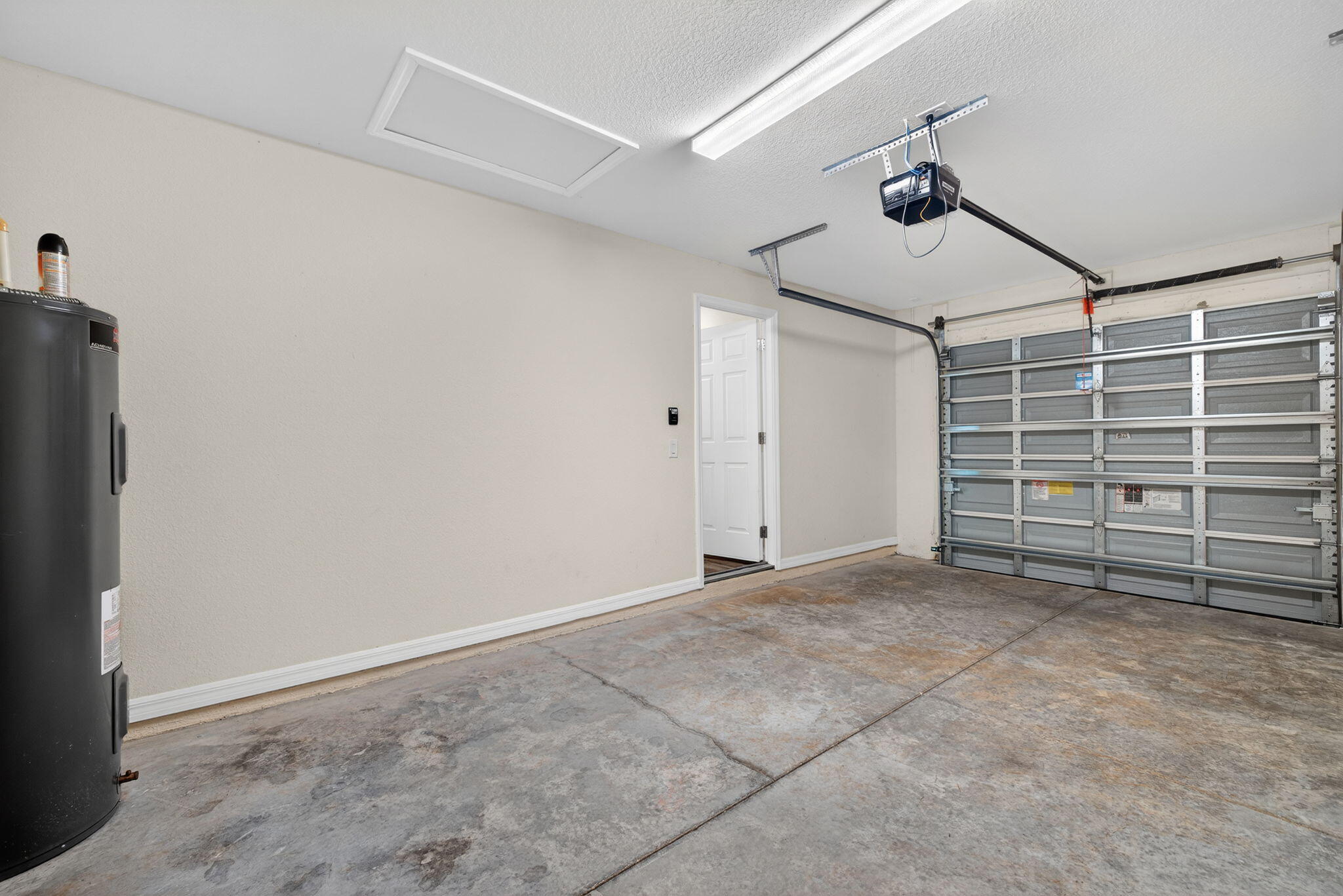 6056 Pecan Circle