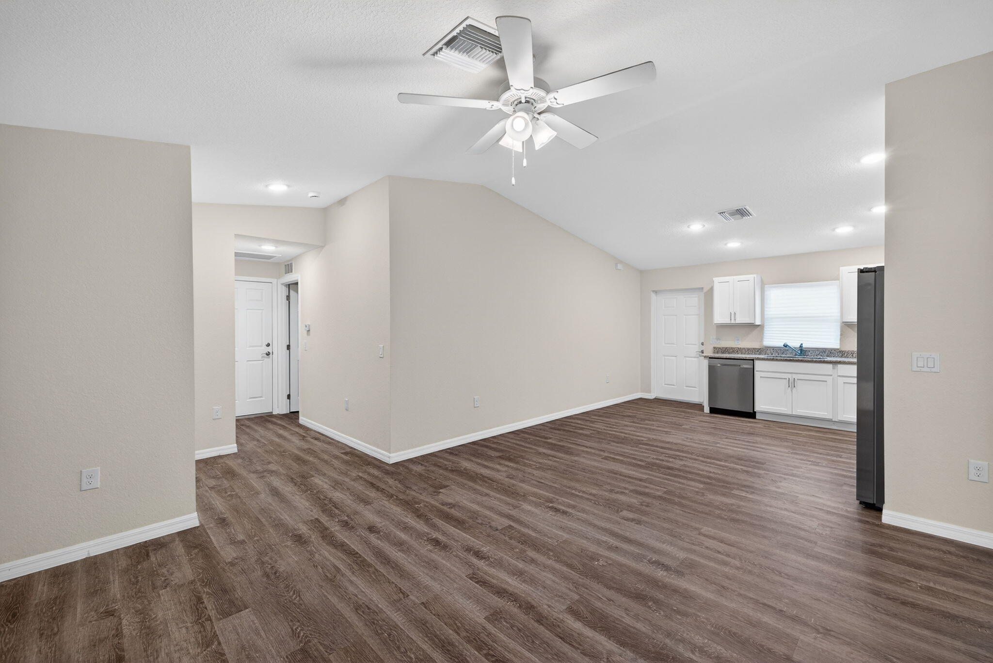 6056 Pecan Circle