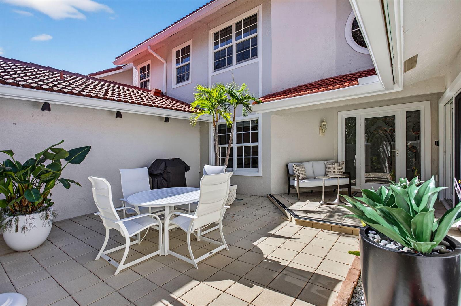 4115 Carriage Drive # P4