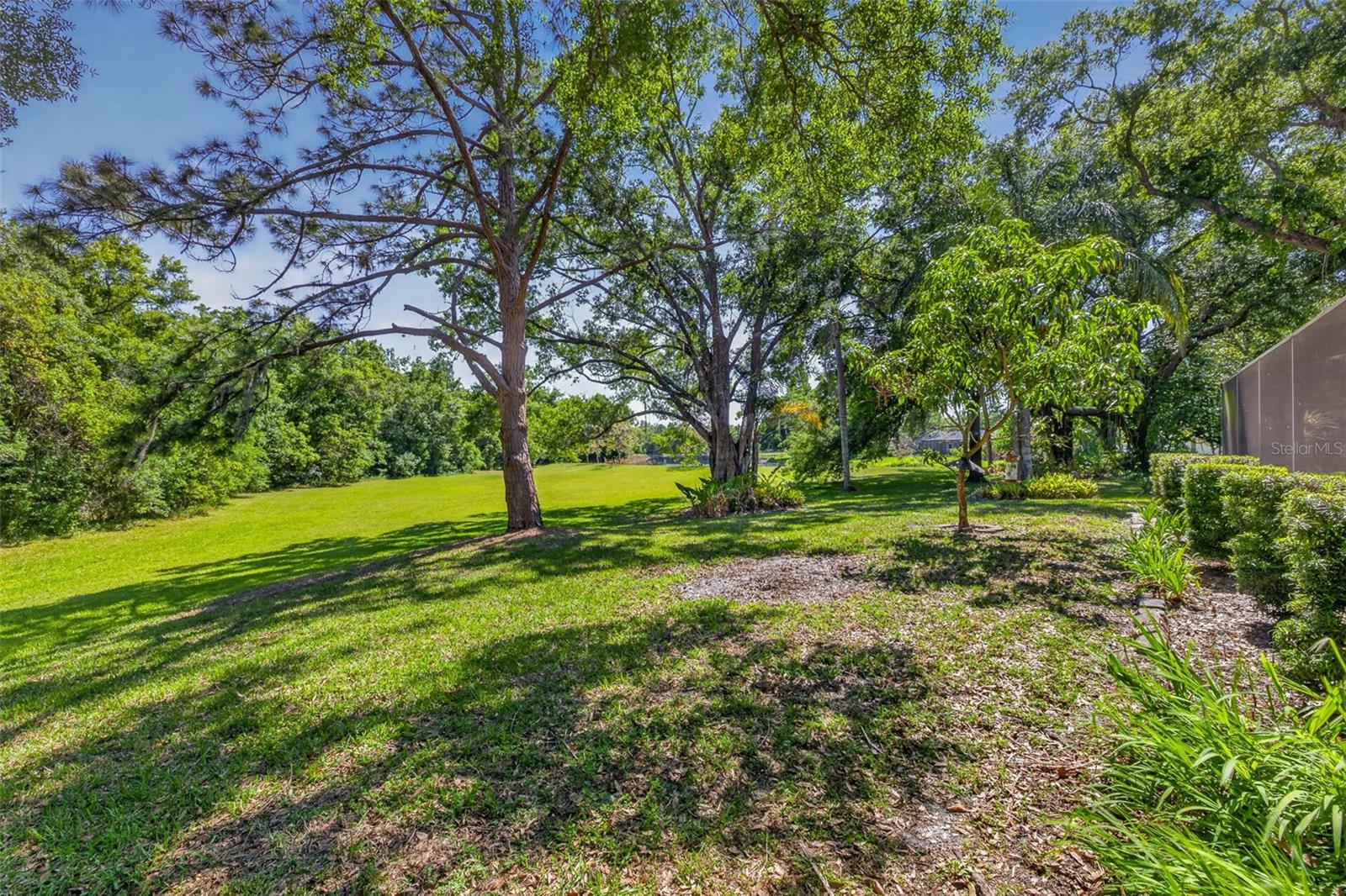 5035 BARROWE DR