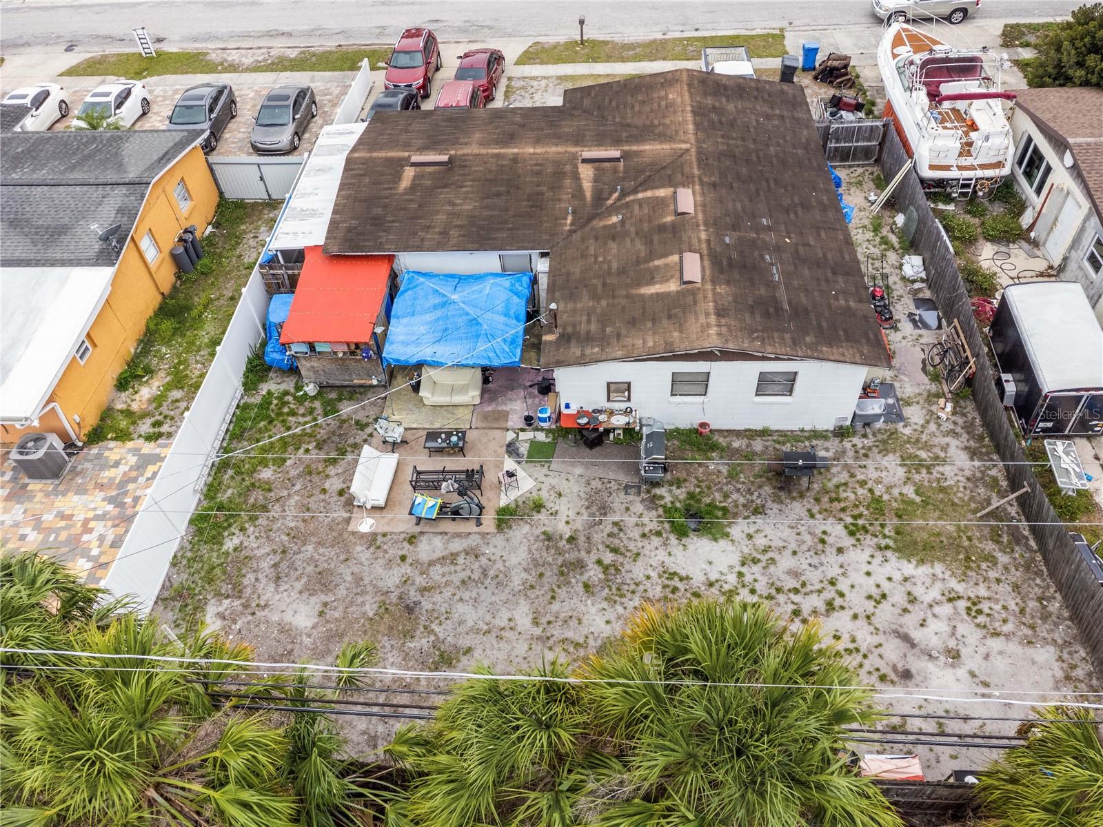 5607 LARIMER DR