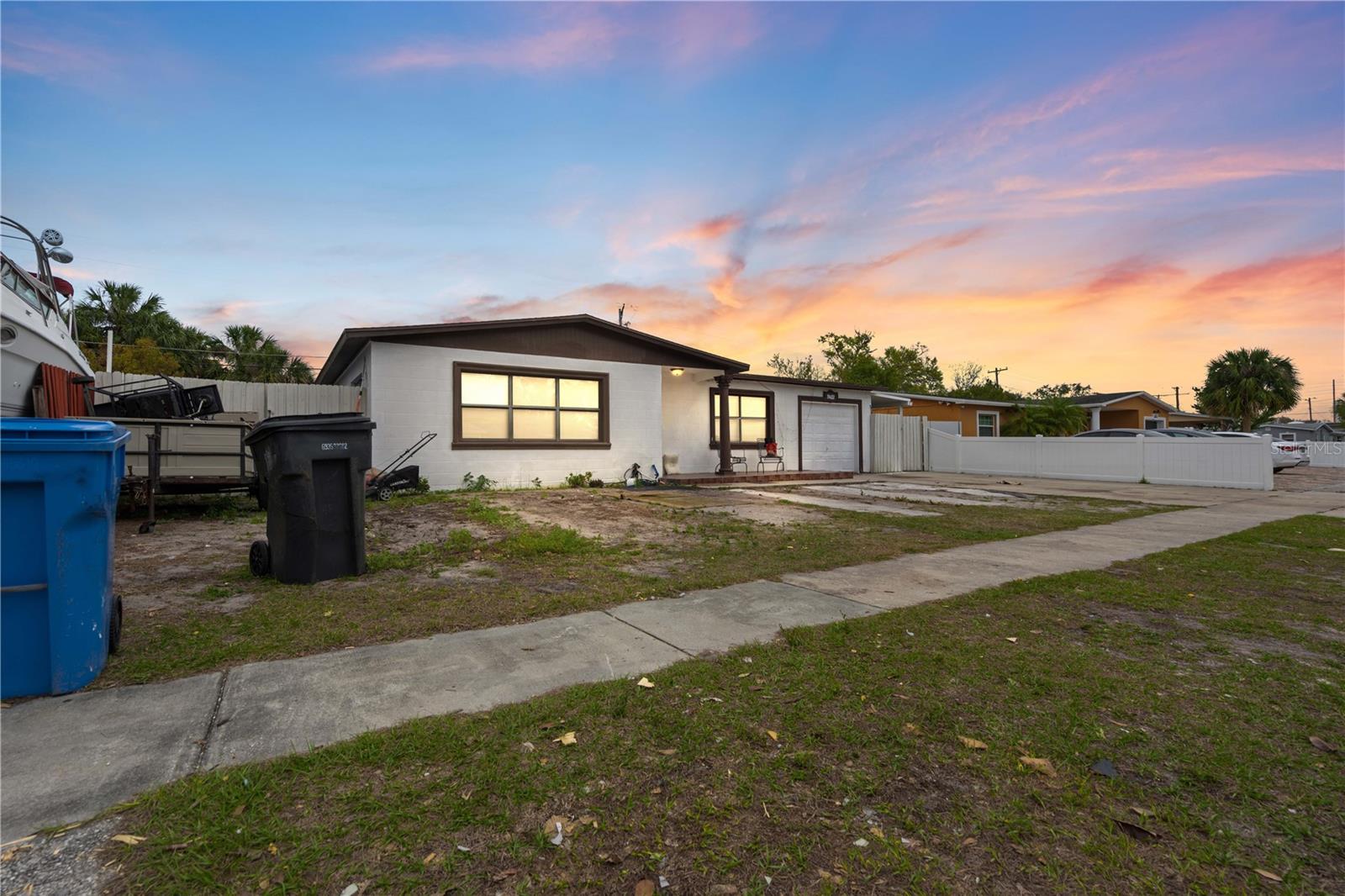 5607 LARIMER DR