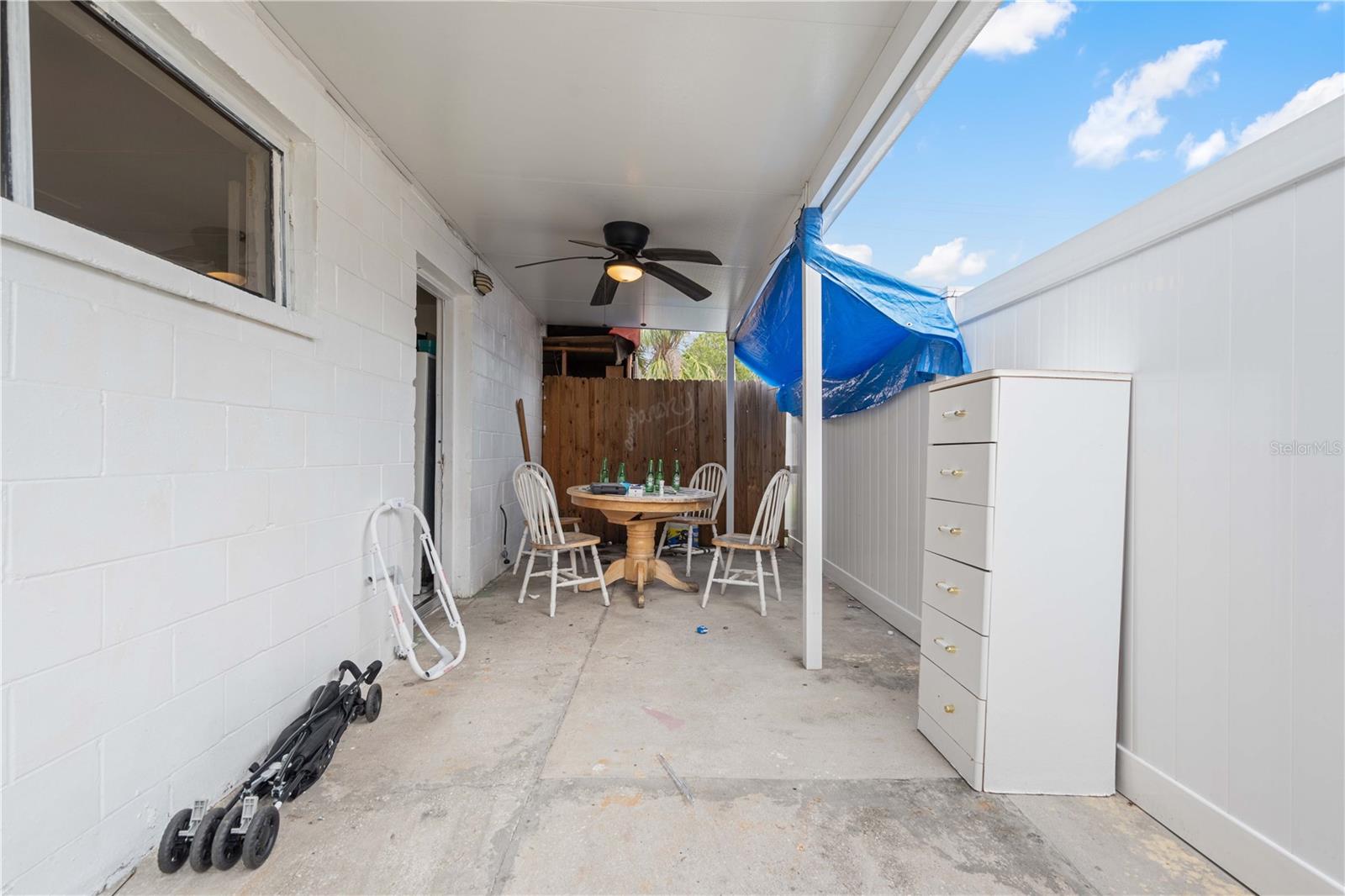 5607 LARIMER DR