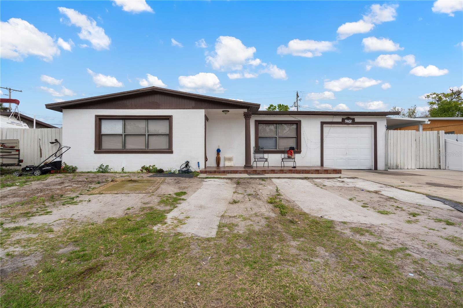 5607 LARIMER DR